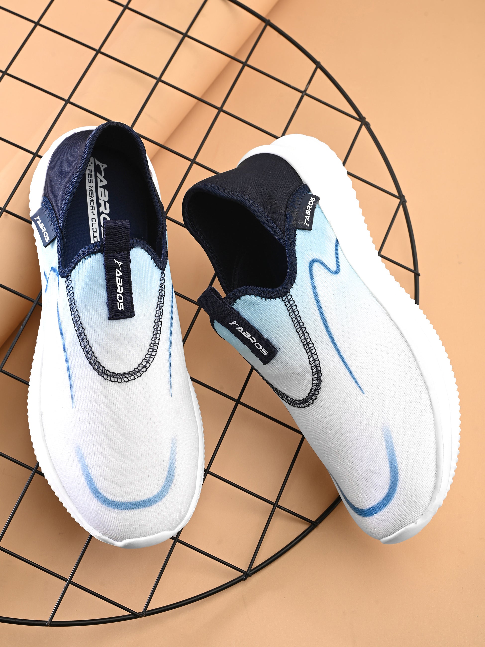 RAZE WALKING SHOES FOR MEN