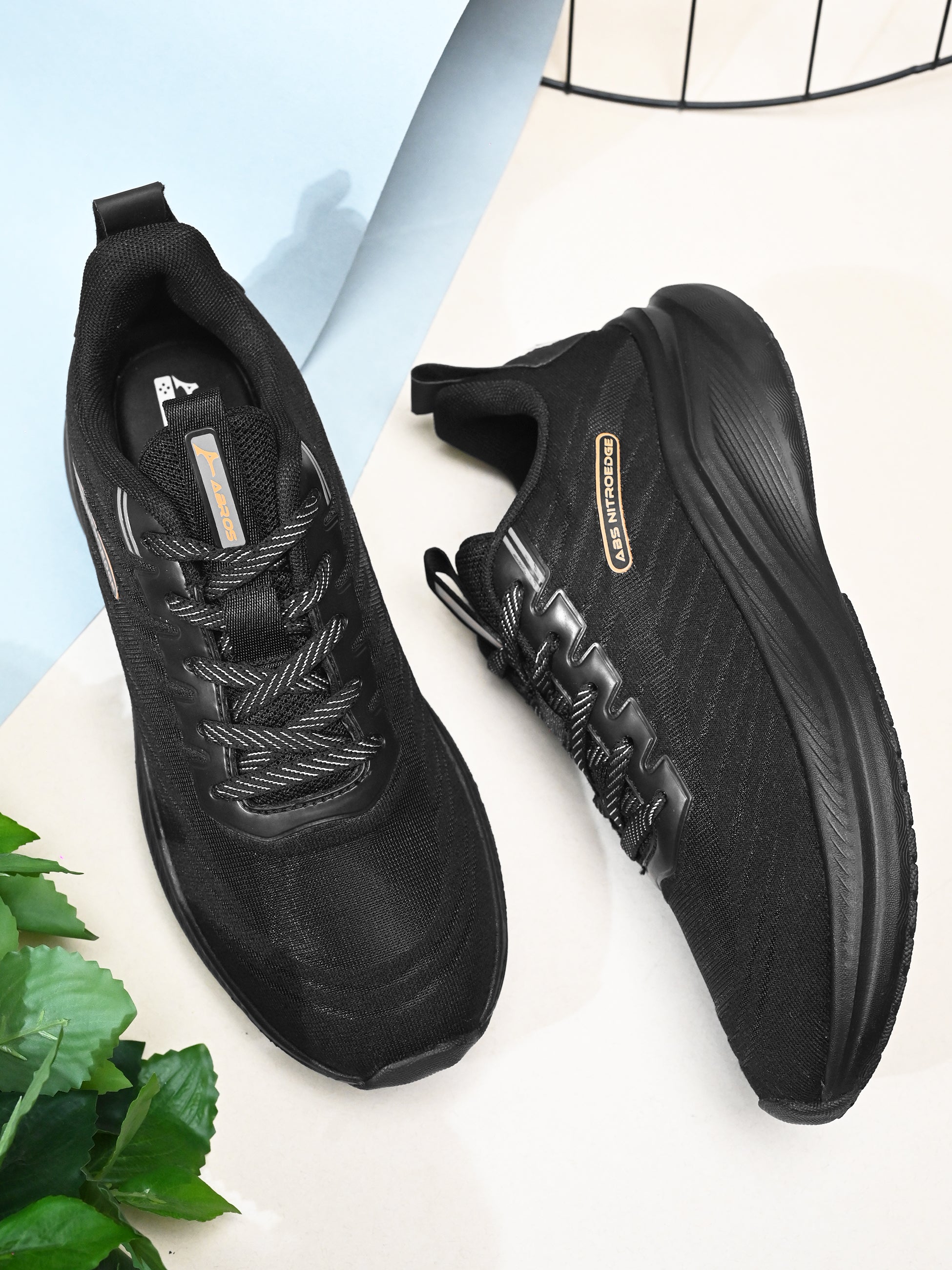 RACCOON Sports Shoes For Men