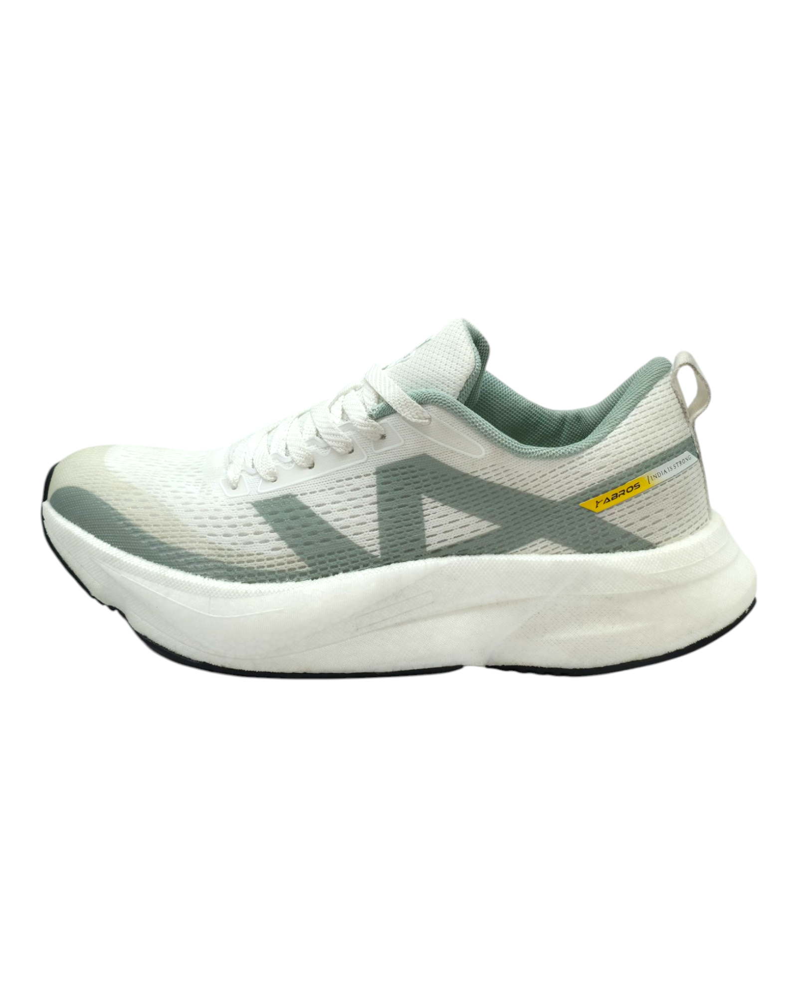 NEUTRON Sports Shoes For Men