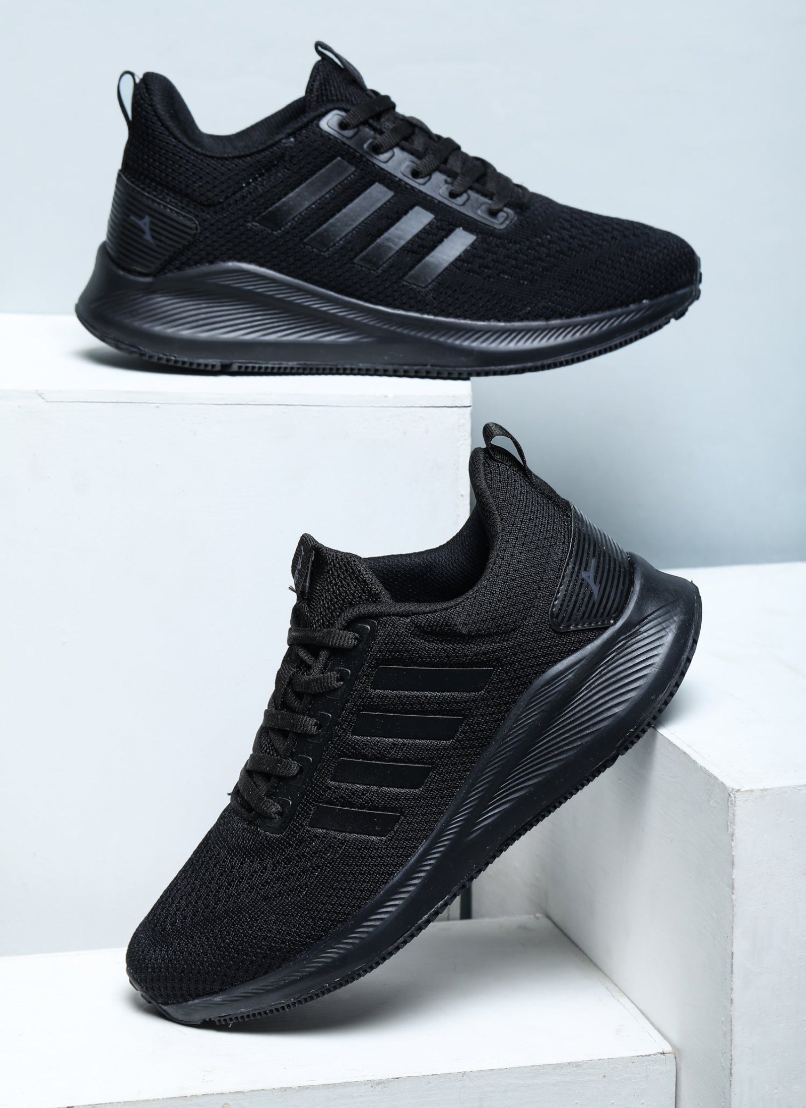Sylvain Sports Shoes For Men
