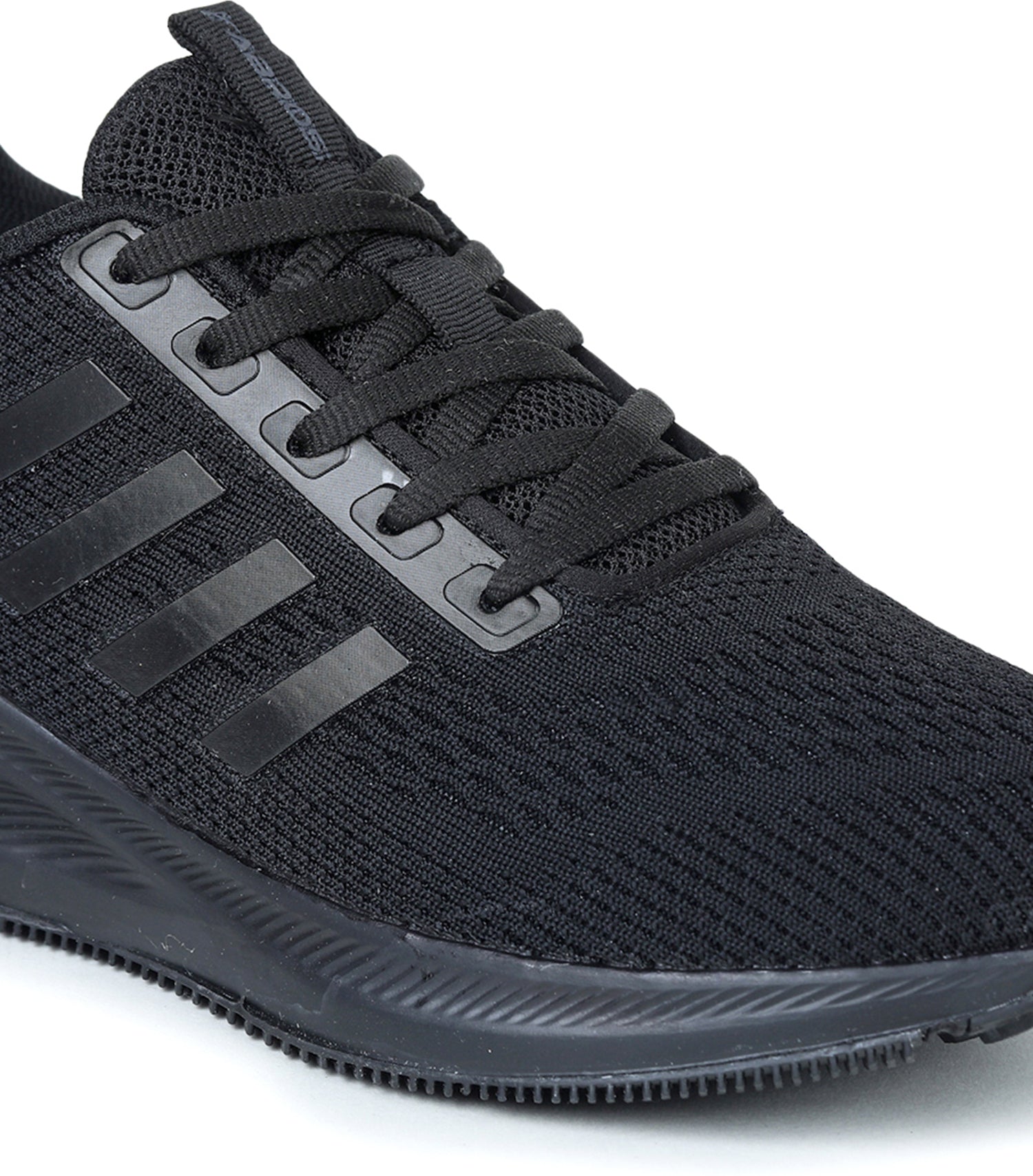 Sylvain Sports Shoes For Men