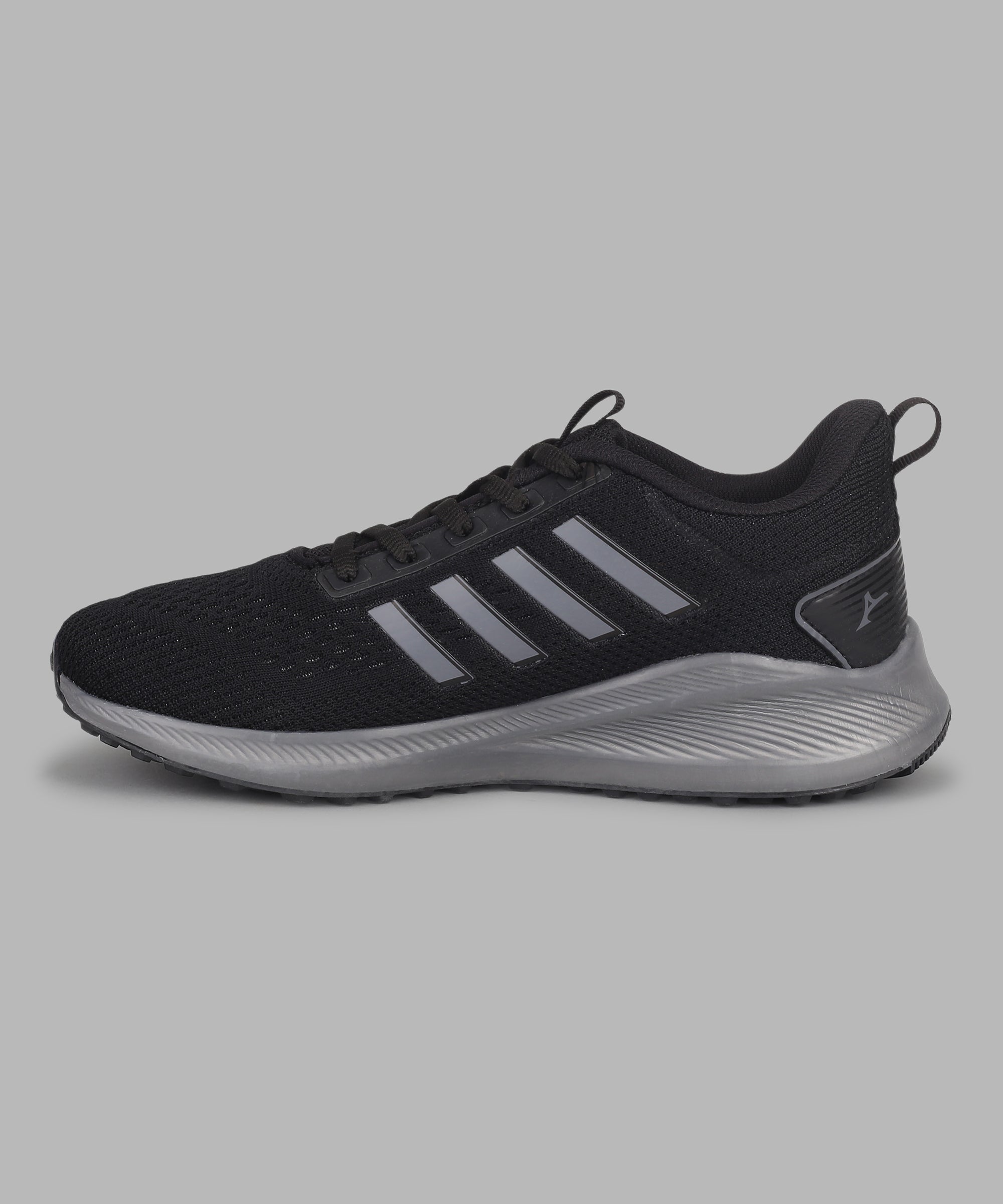 Sylvain Sports Shoes For Men