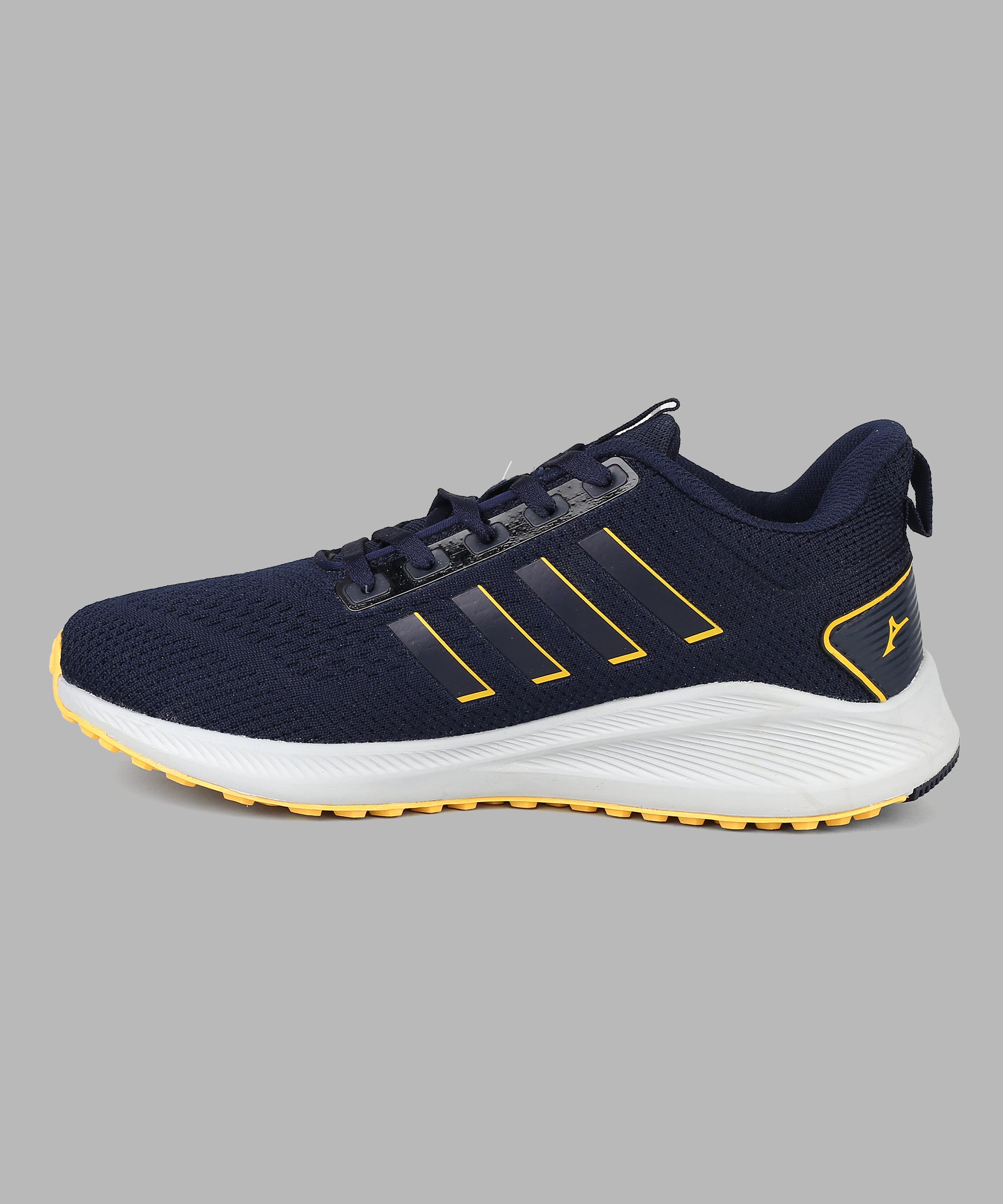 Sylvain Sports Shoes For Men
