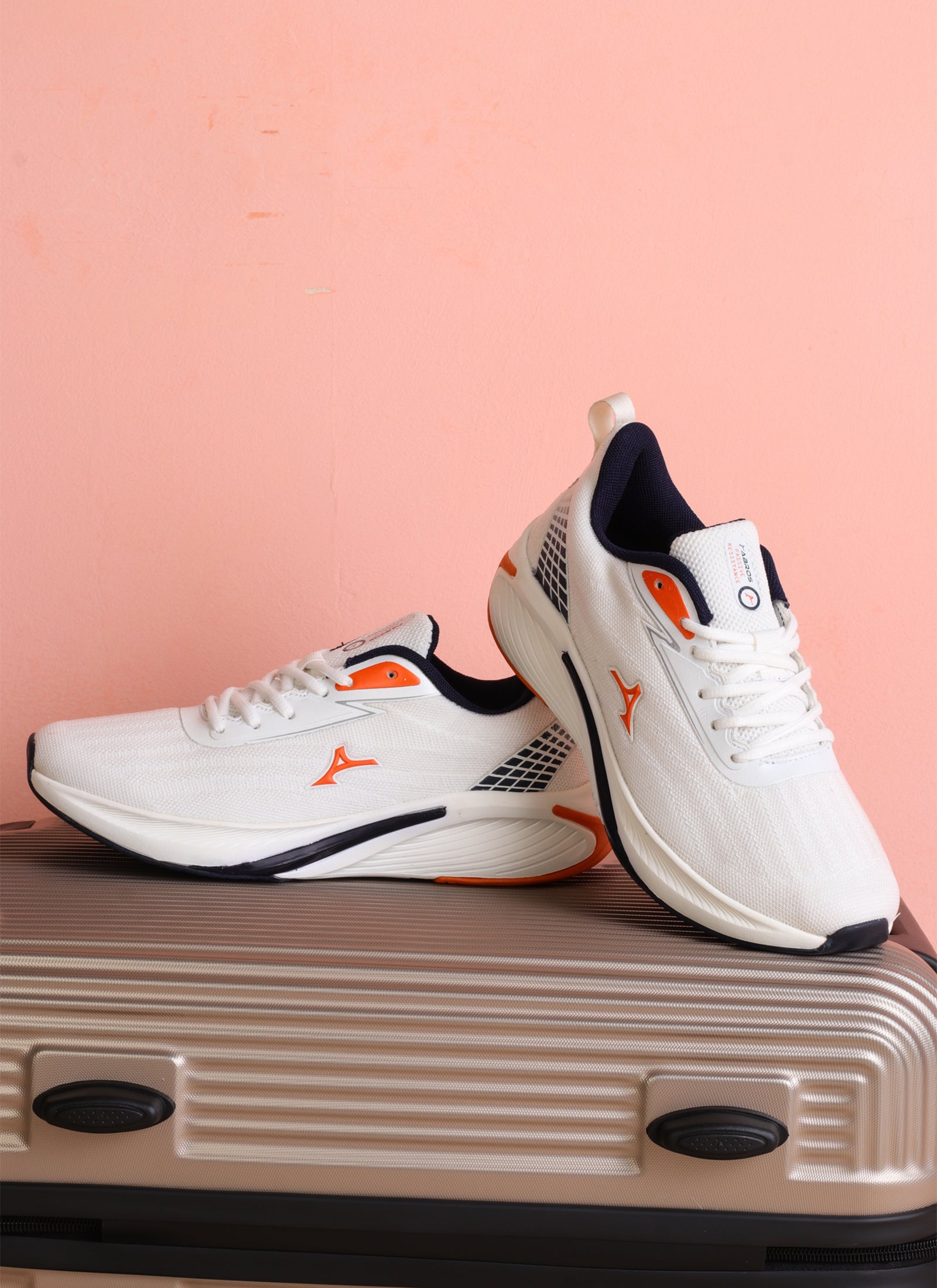 Slayer-On Sports Shoes For Men