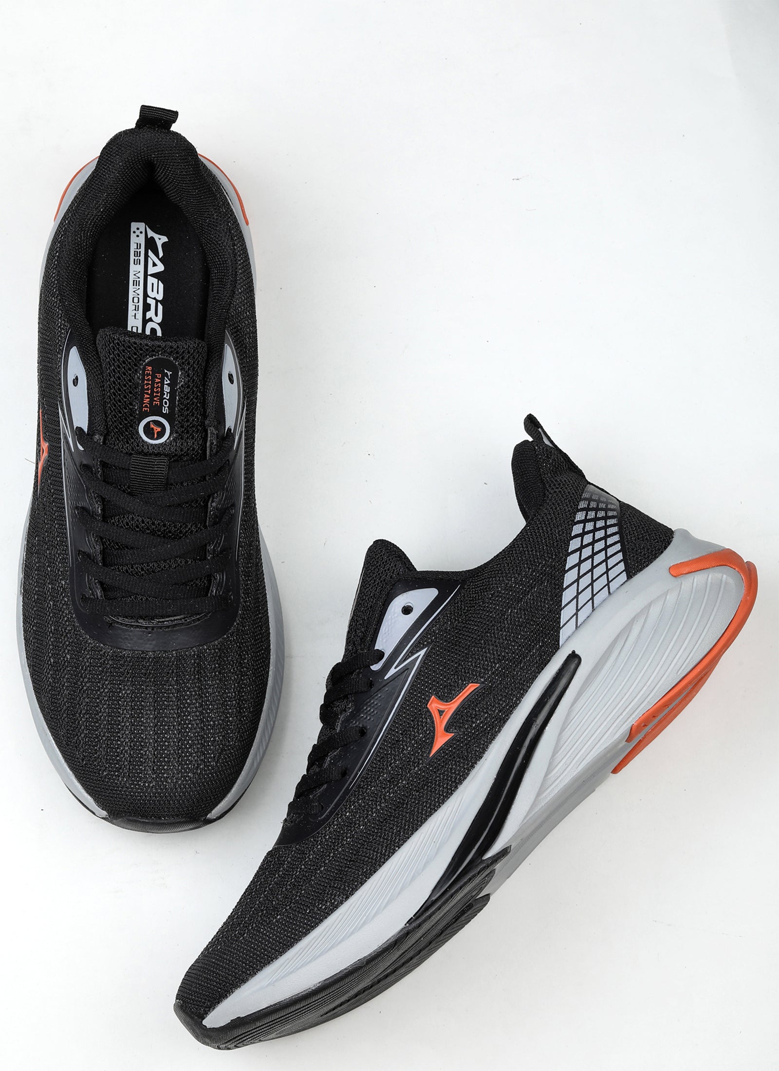 Slayer-On Sports Shoes For Men