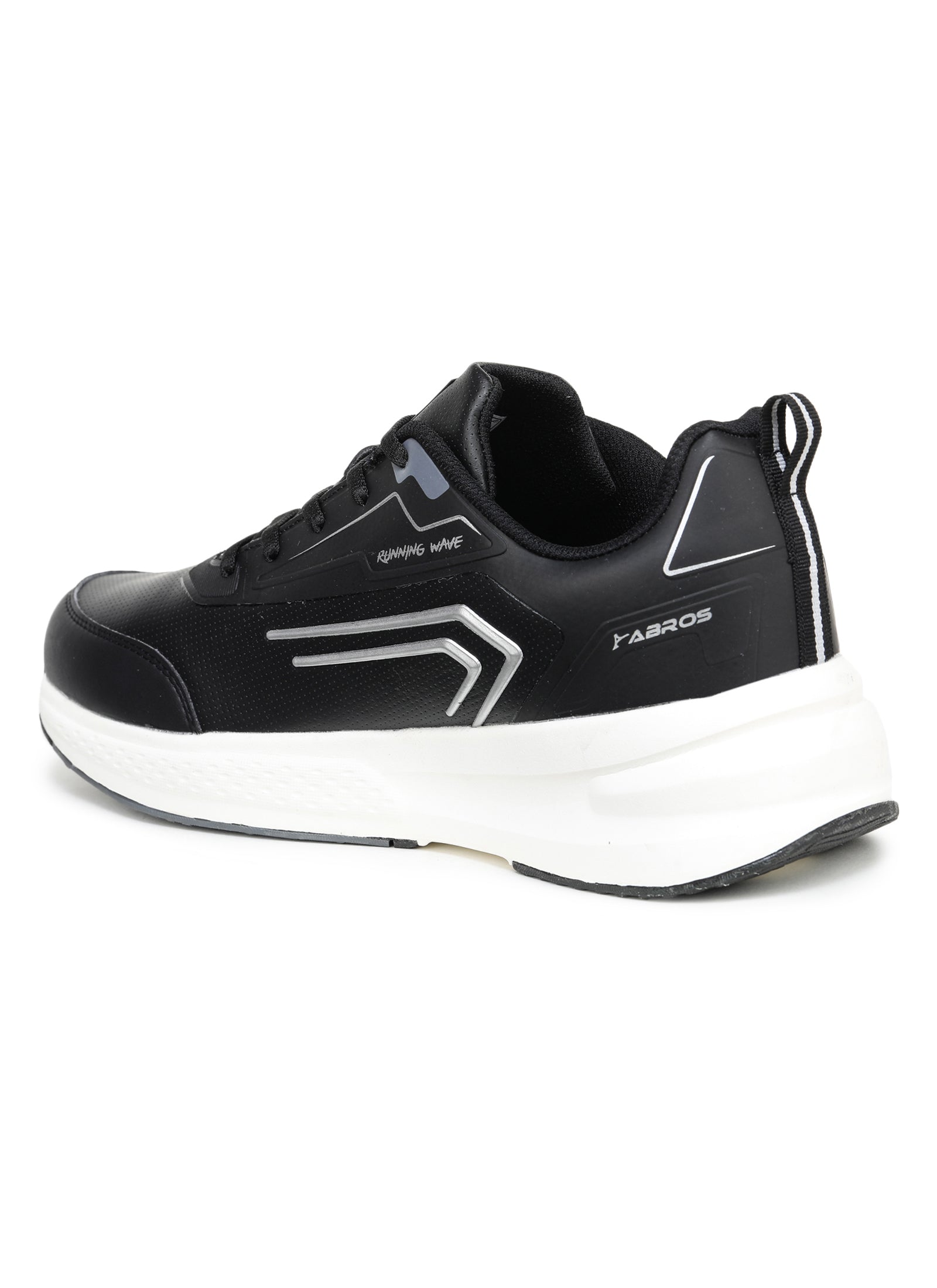 Geralt Sports Shoes For Men
