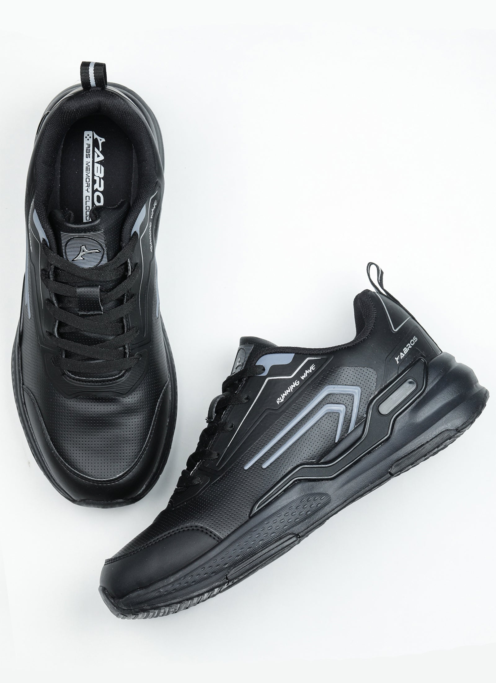 Geralt Sports Shoes For Men