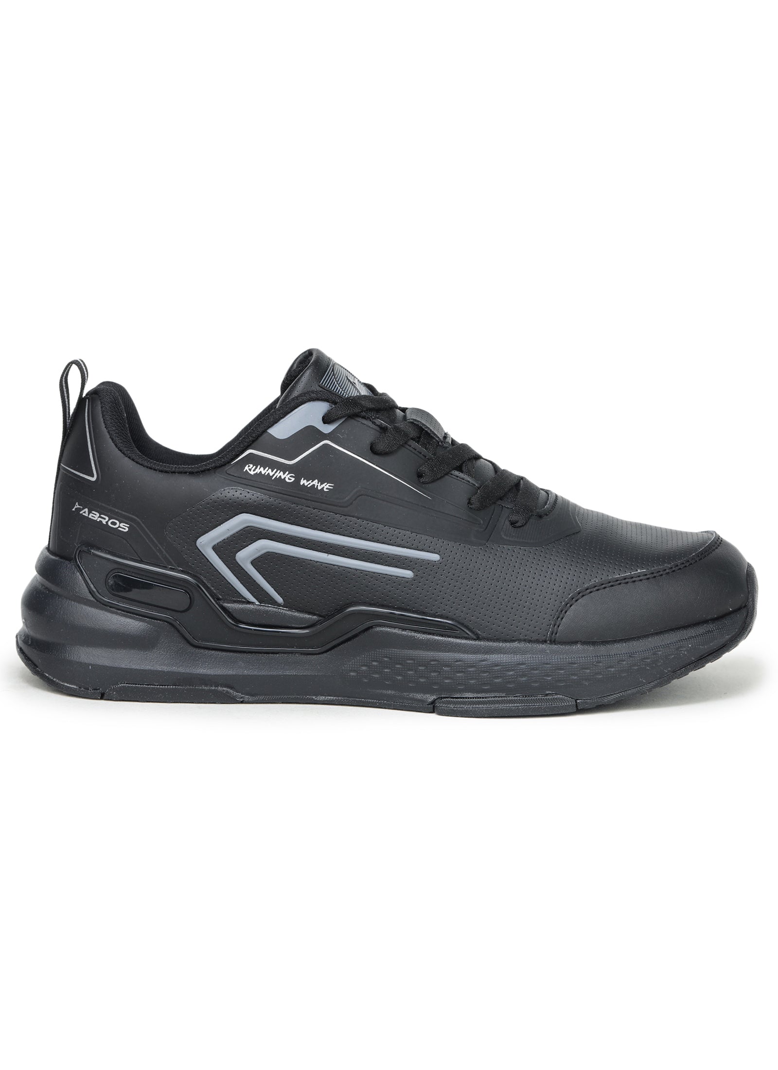 Geralt Sports Shoes For Men