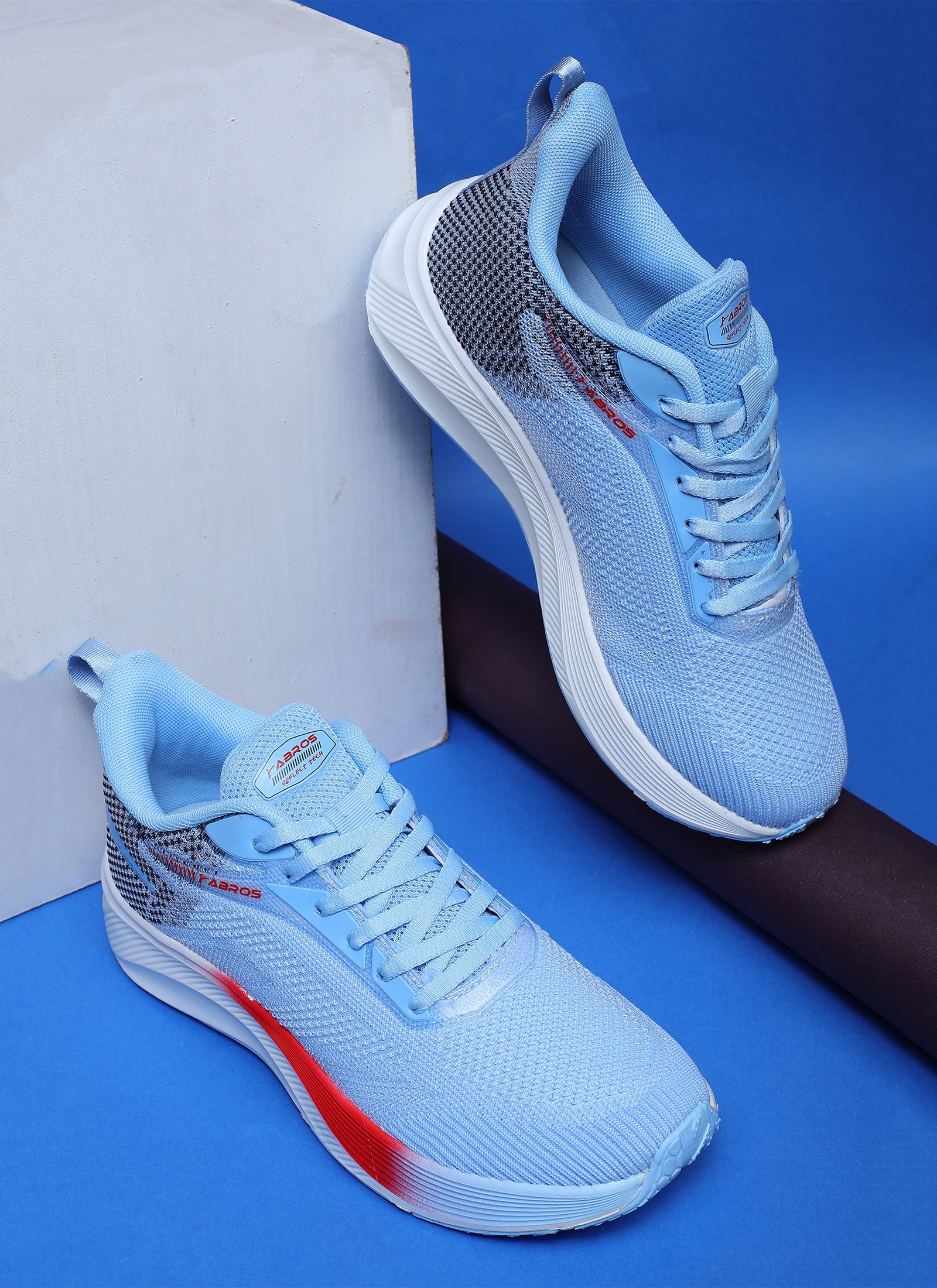 Thrain Sports Shoes For Men