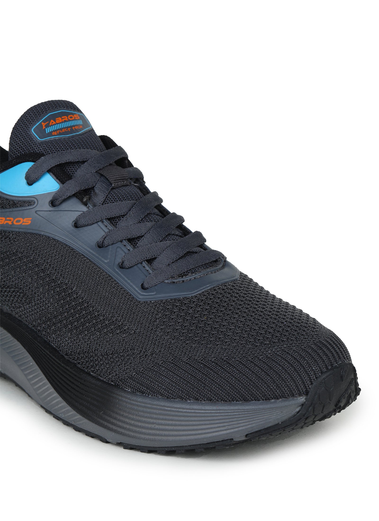 Thrain Sports Shoes For Men