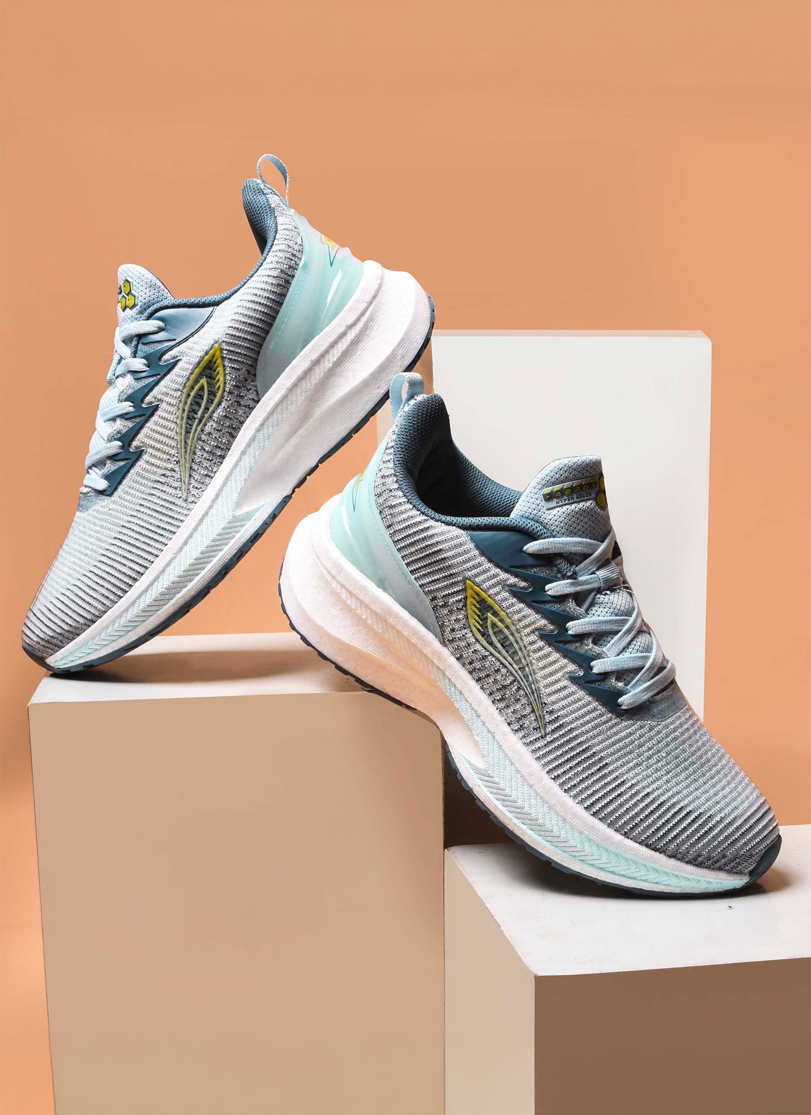 Abros Burton-On Sports Shoes For Men