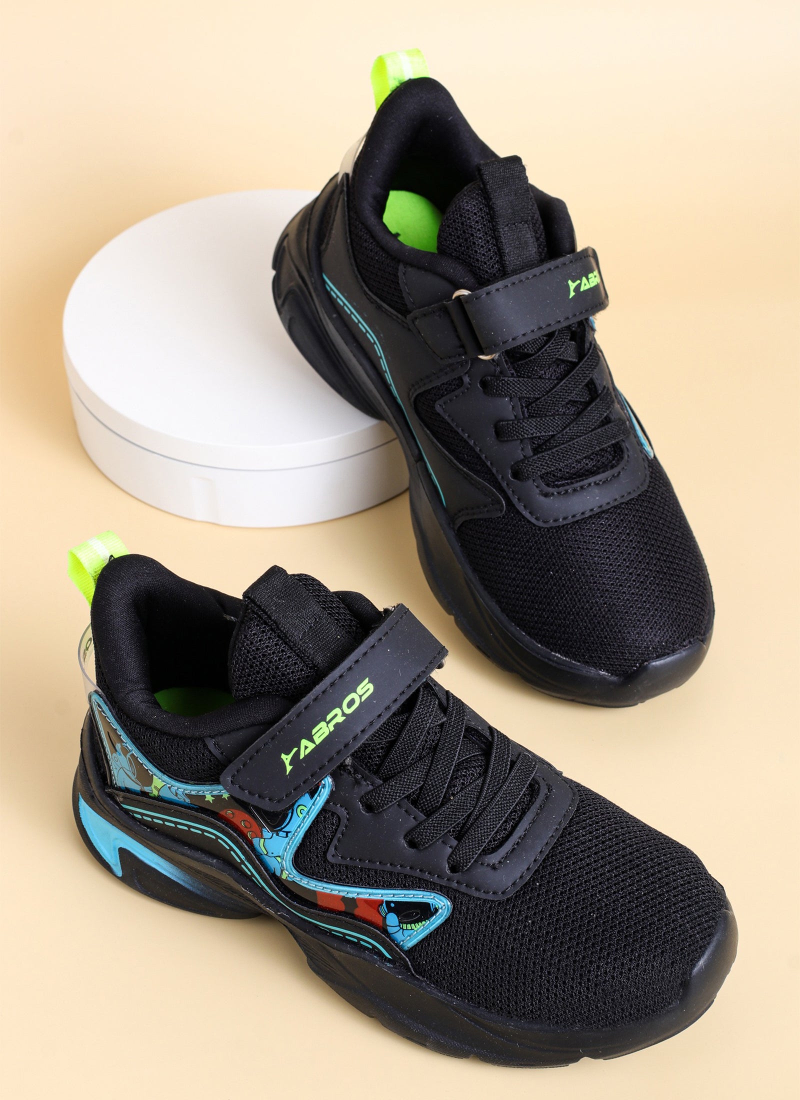 Velocity-V Sports Shoes For Kids