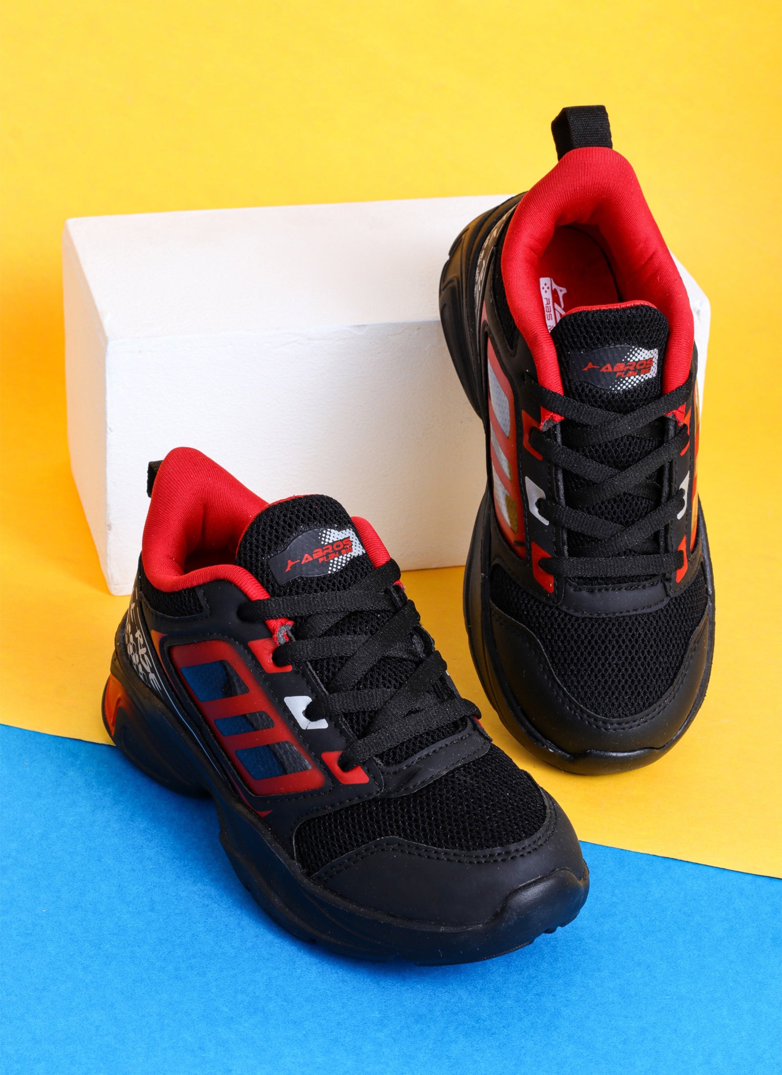 Nanotrek-V Sports Shoes For Kids