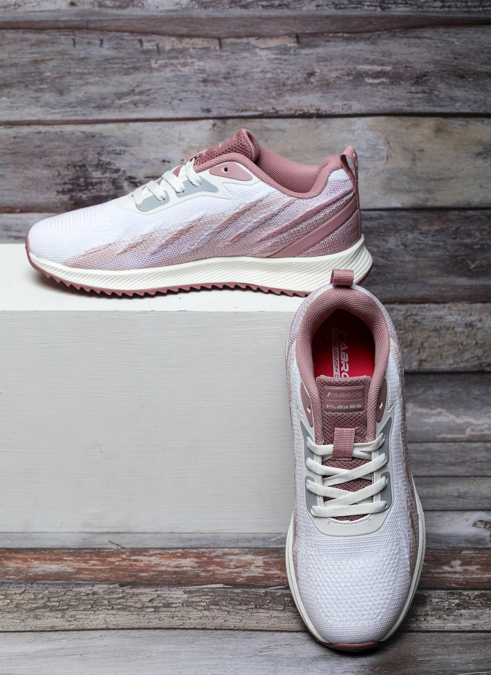 Elvira Sports Shoes for Women