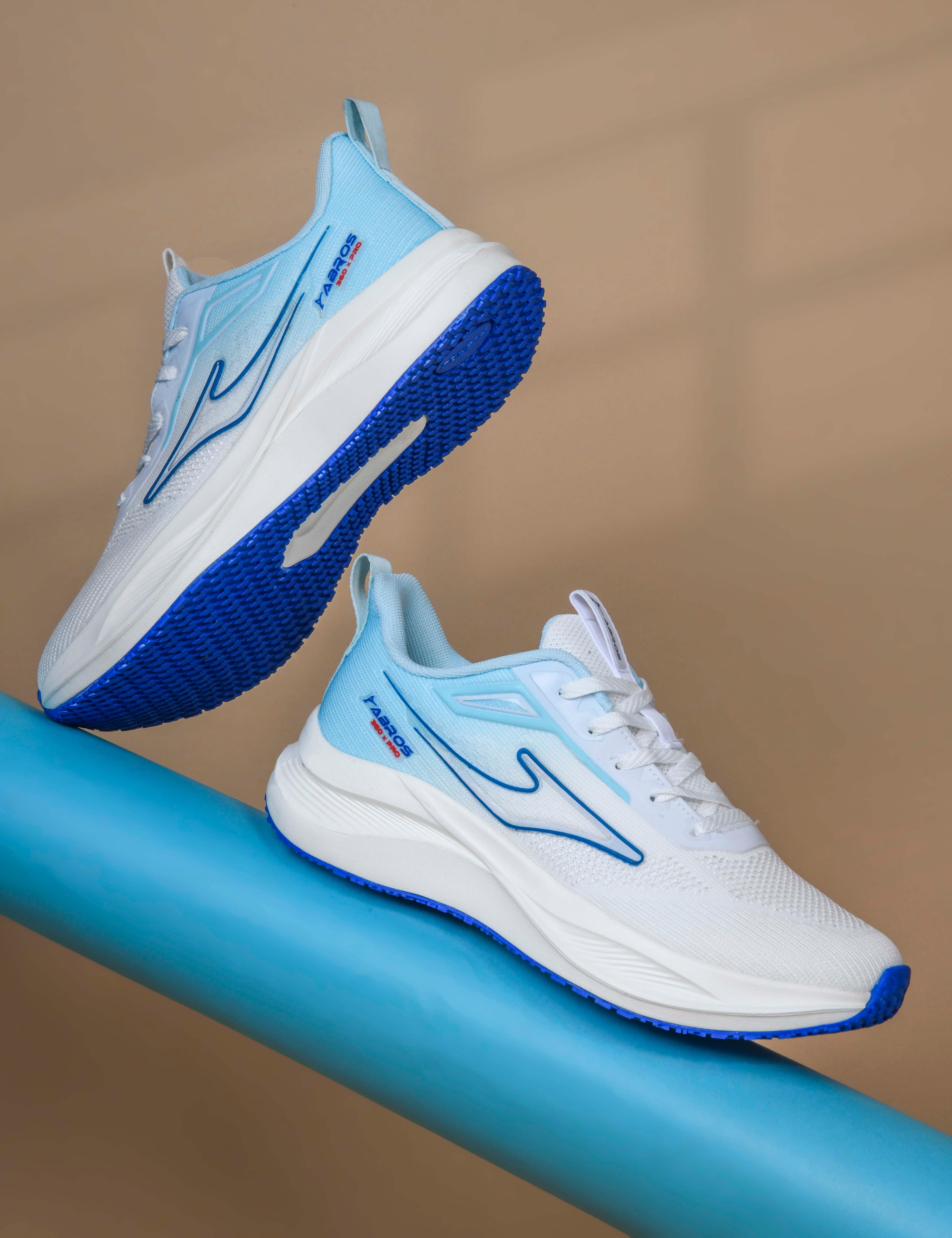 BALSA SPORT SHOES