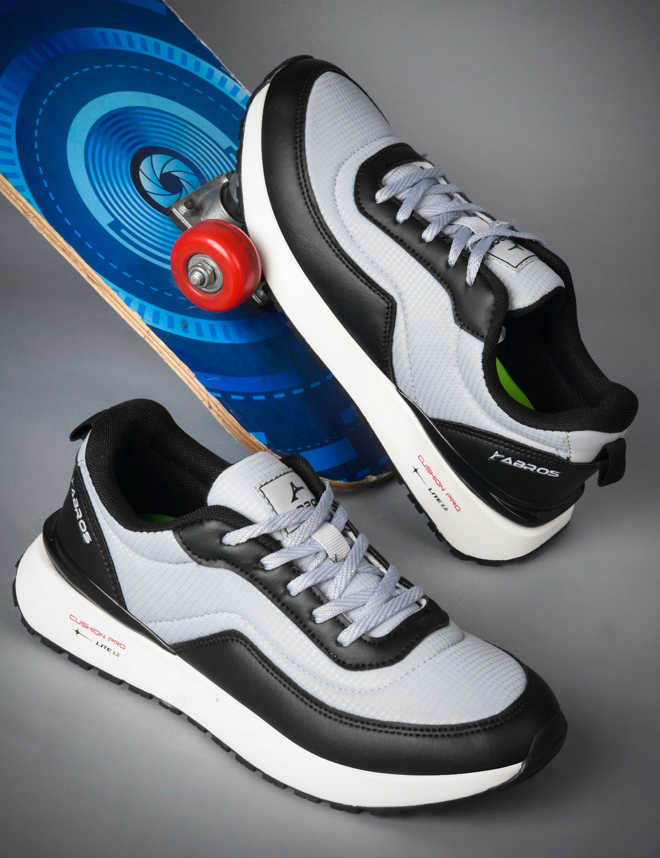 JAEGAR Sneakers for Men