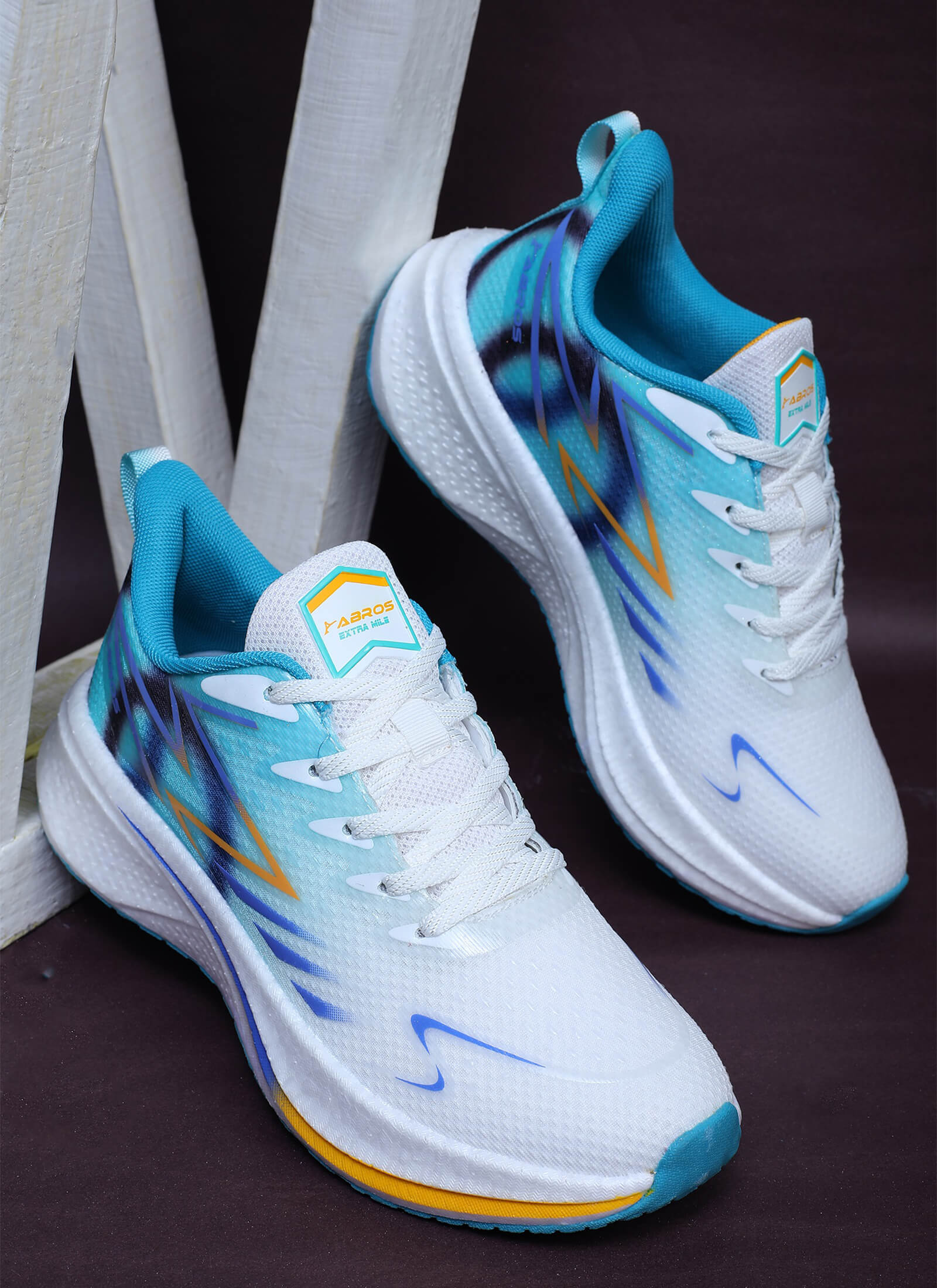 Glint Hyper Beads Sports Shoes for Men