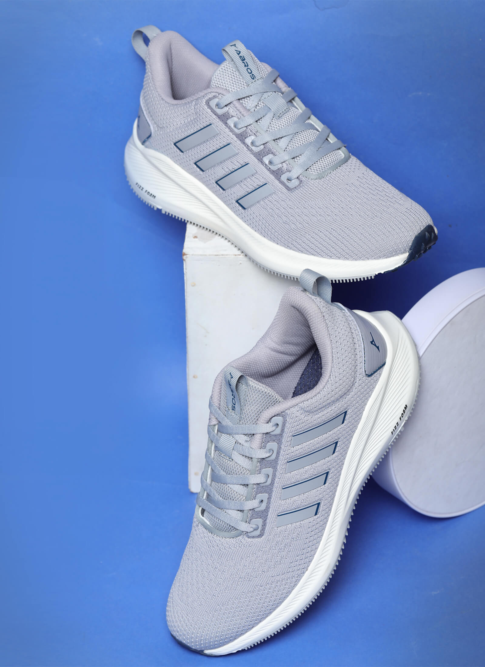 Racer Lightweight Anti-Skid Sports Shoes for Men