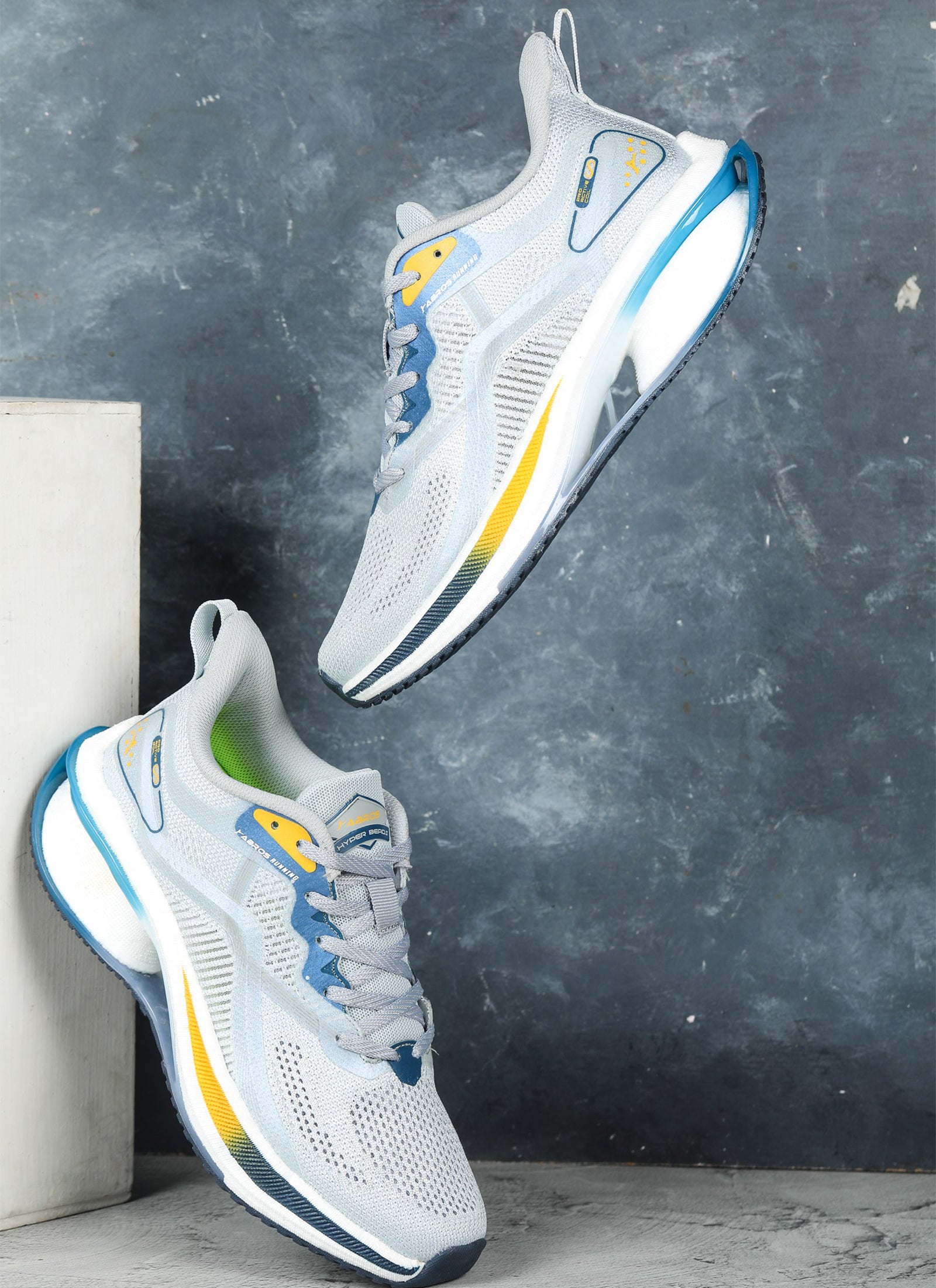 Super Hyper Beads Sports Shoes for Men