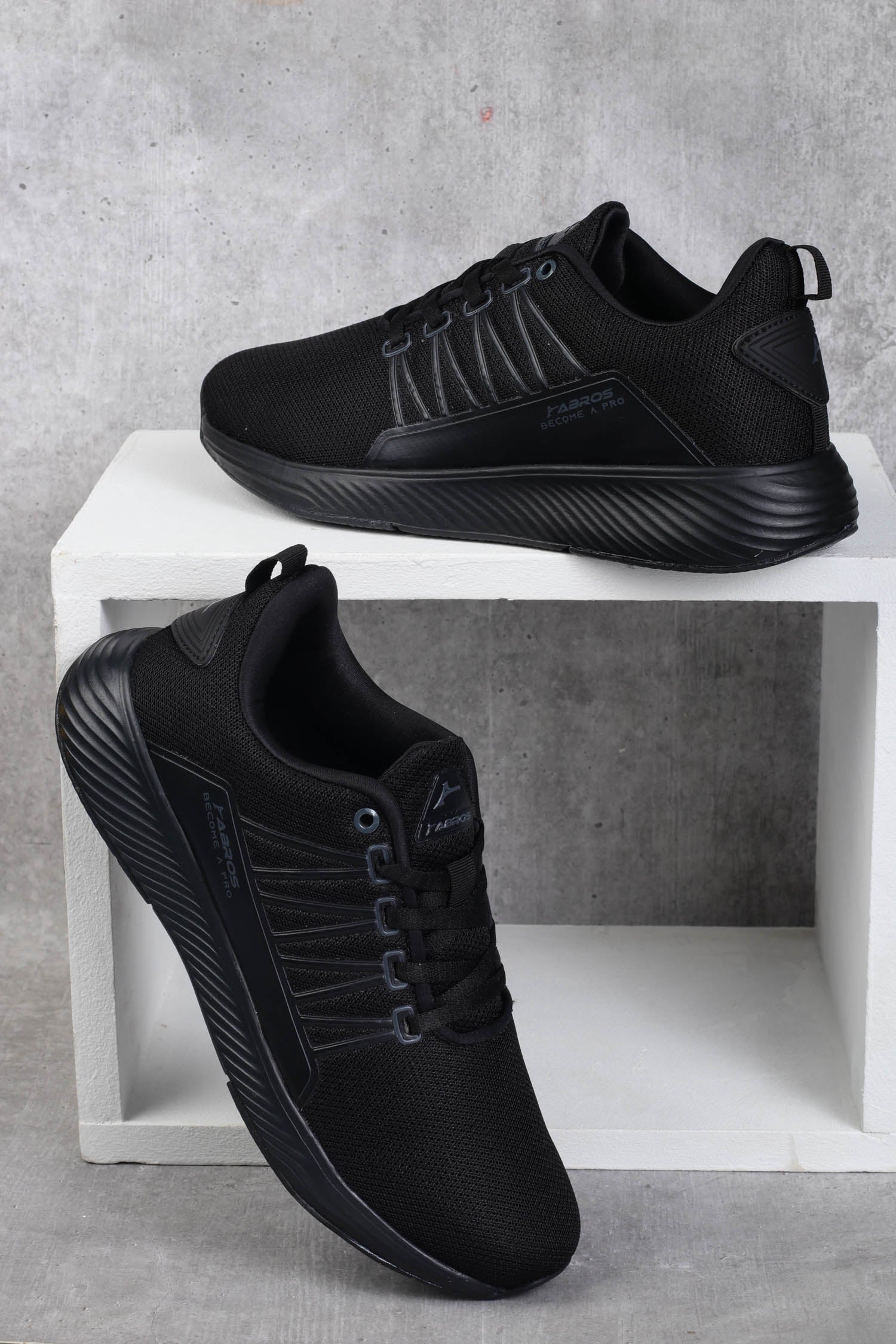 ARIZONA-N Sports Shoes For Men