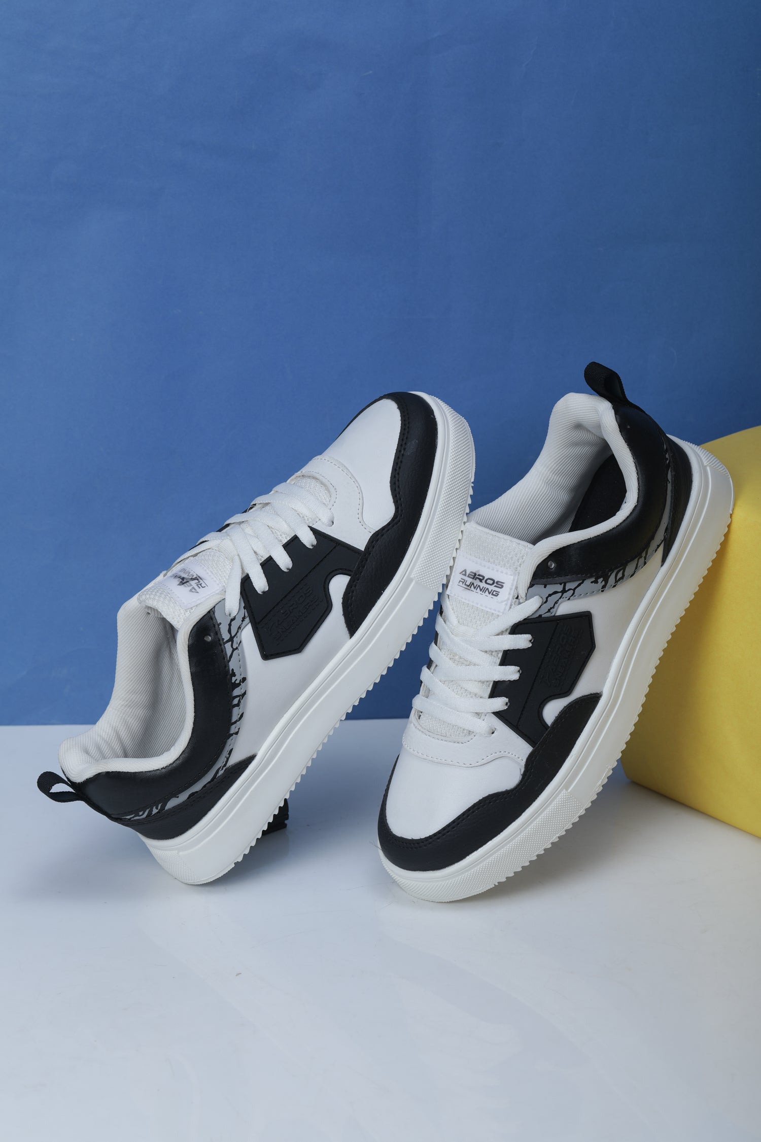 Hilton Sneaker Shoes For Men