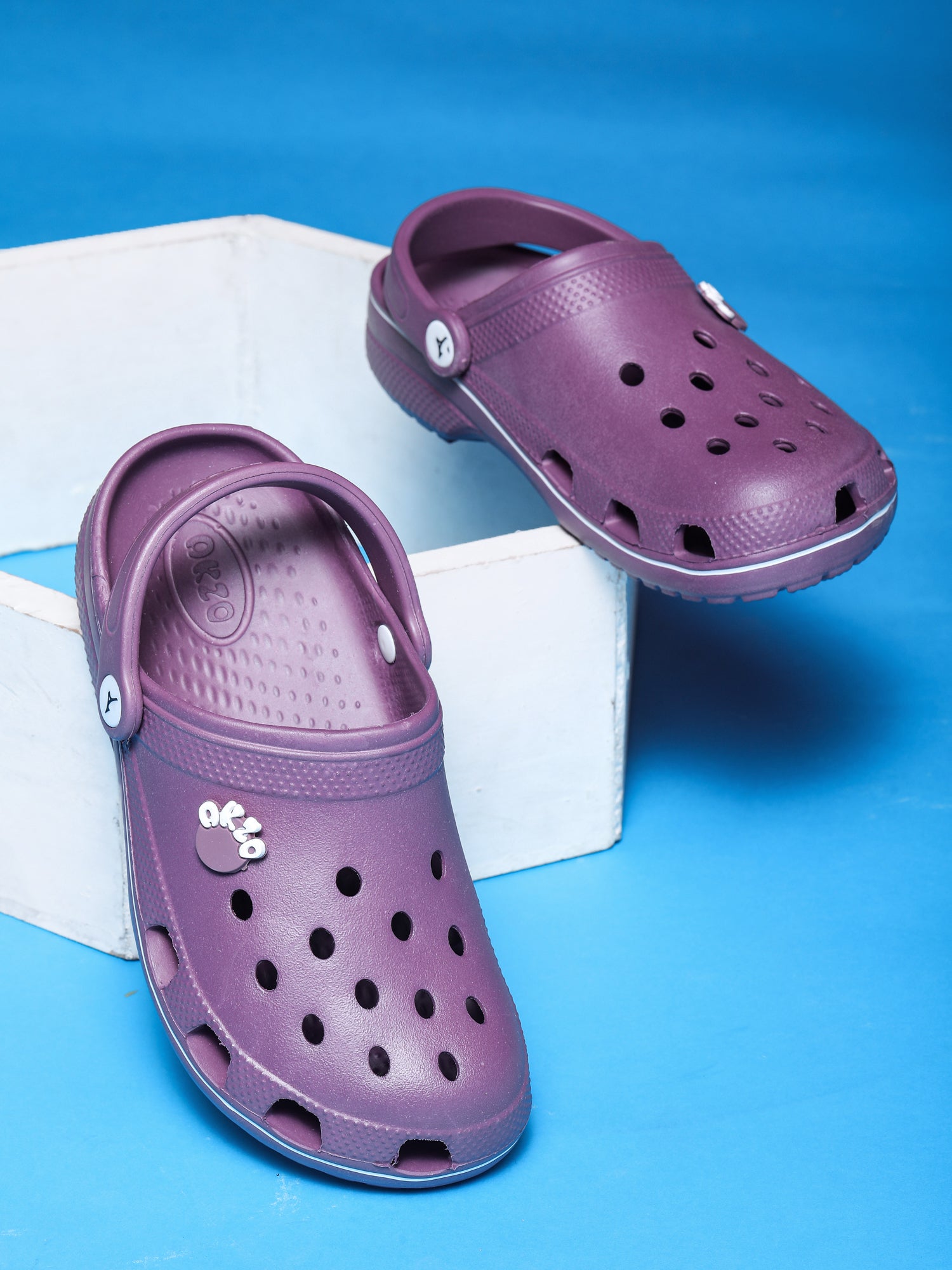 COMFY 02 CLOGS FOR WOMEN