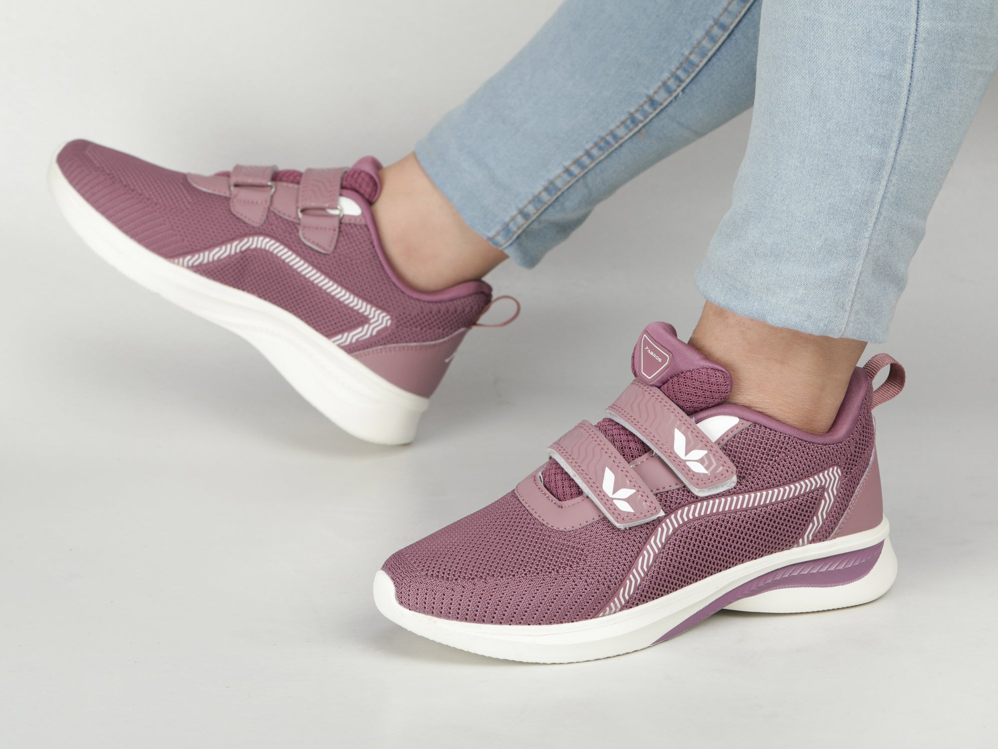 LONDON SPORT-SHOES FOR LADIES