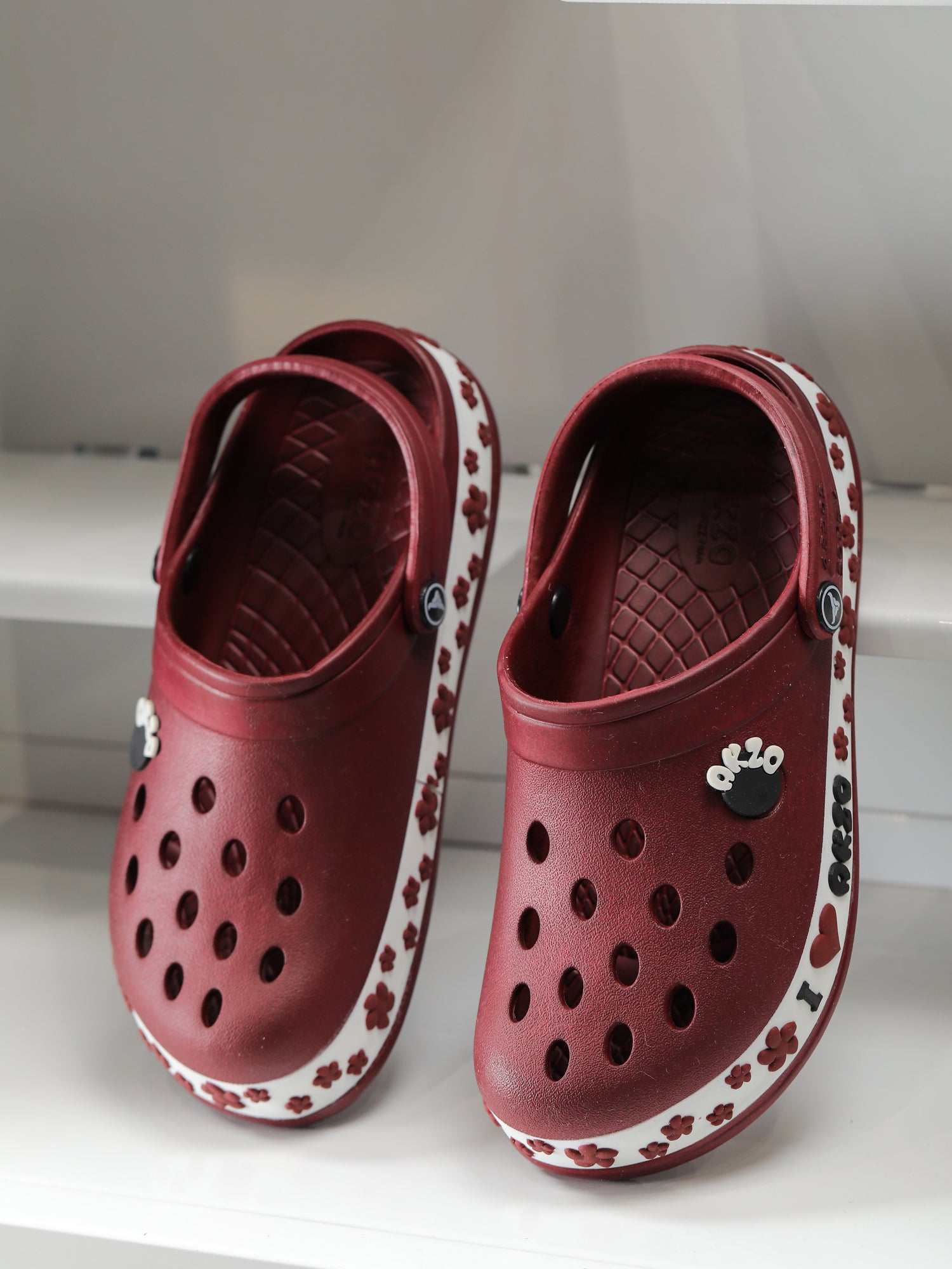 ZCL-2001 CLOGS FOR WOMENS - Abros Sports