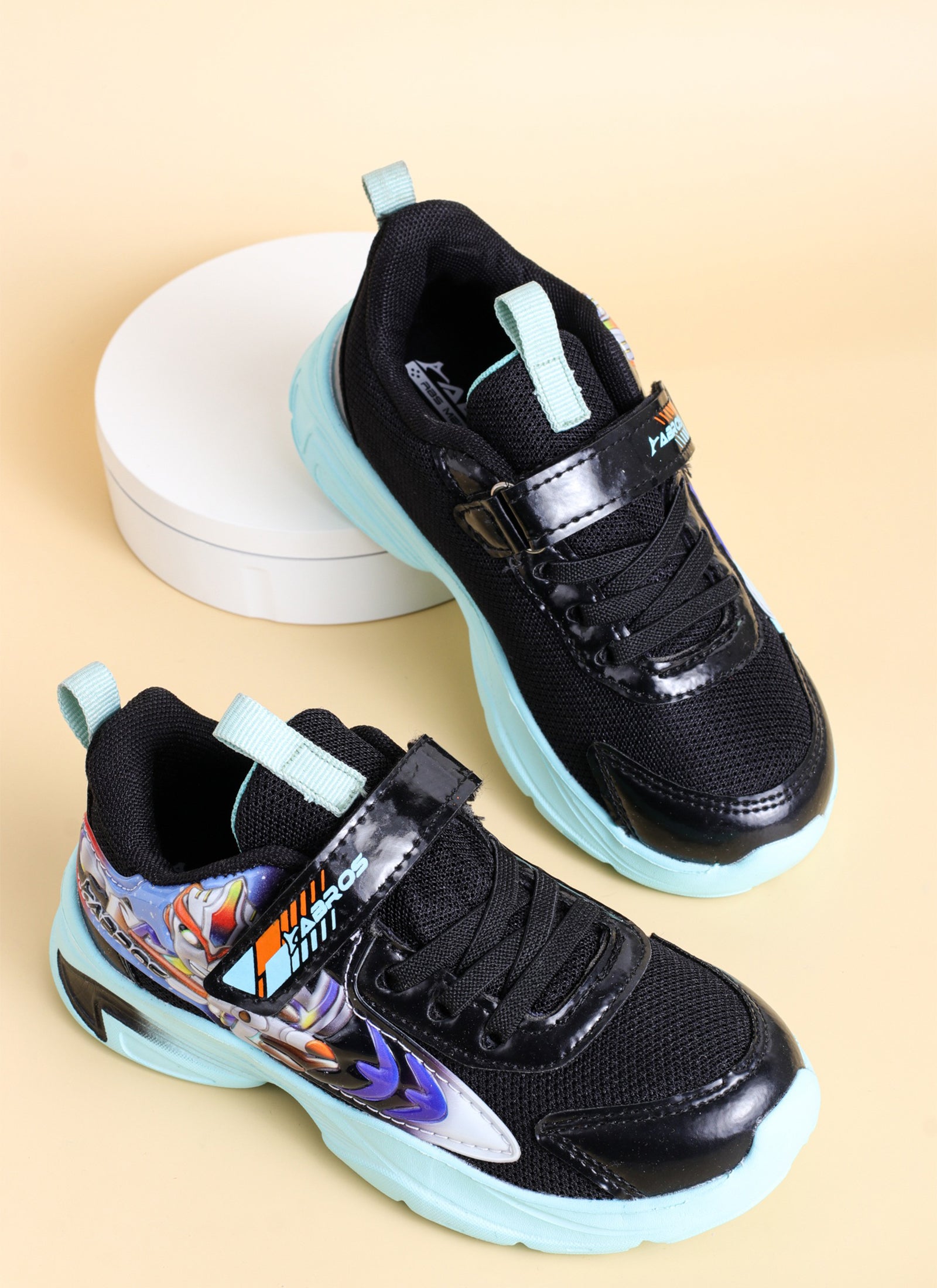 Trailxtreme-V Sports Shoes For Kids