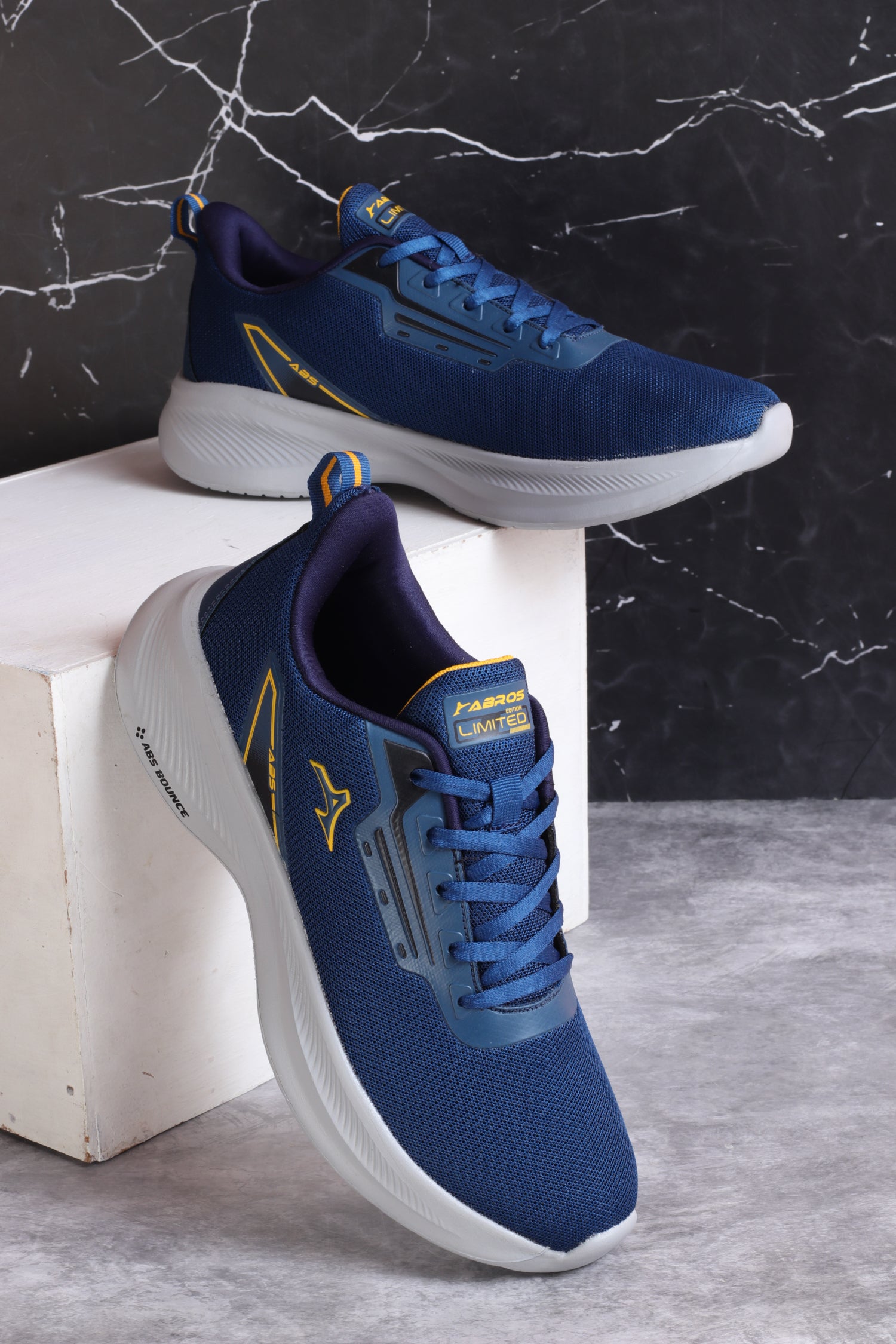 Flexor Sports Shoes for Men