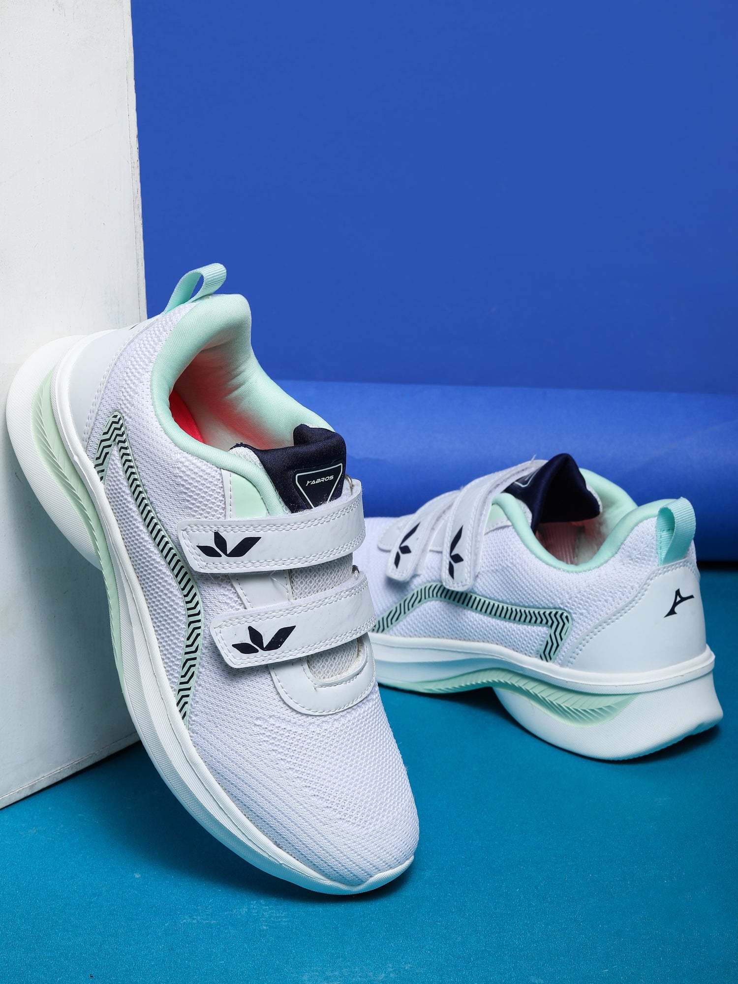 HOPE Sports Shoes For Women