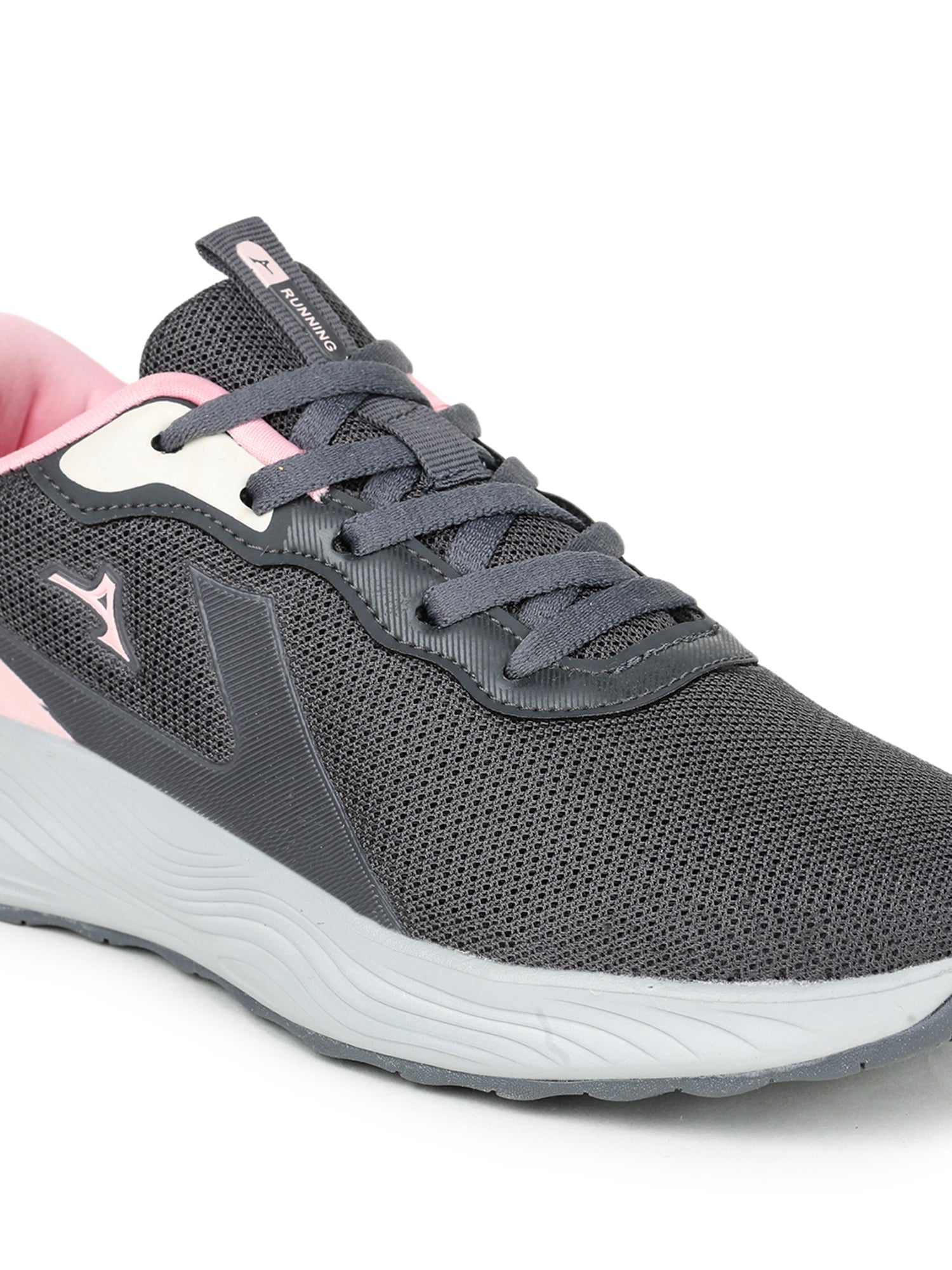 SUZIE Sports Shoes For Women