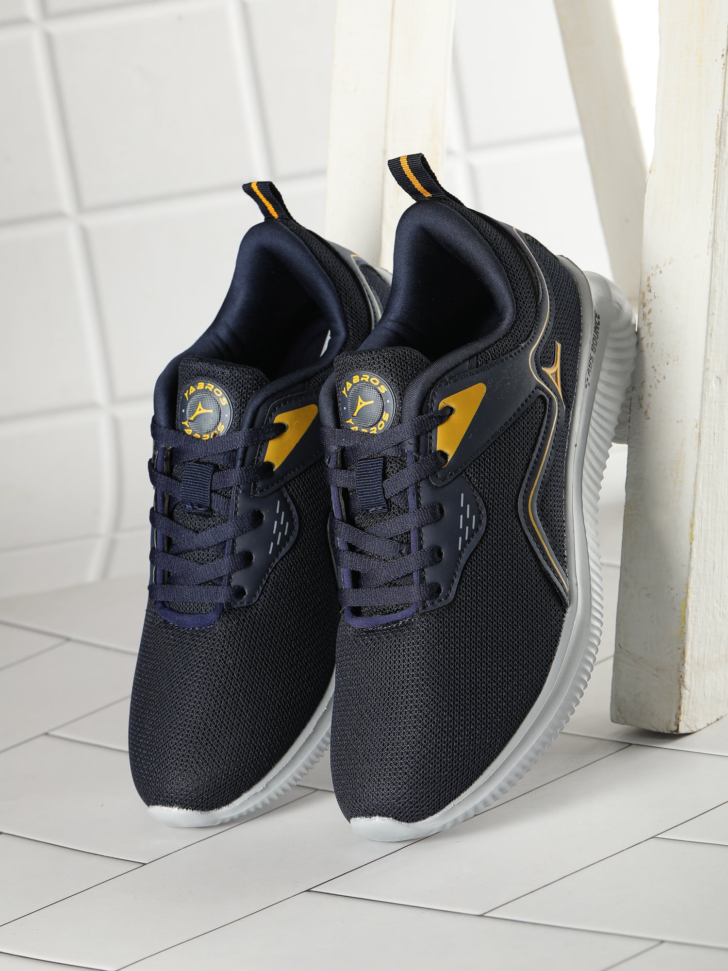 Flagship On Sports shoes For Men