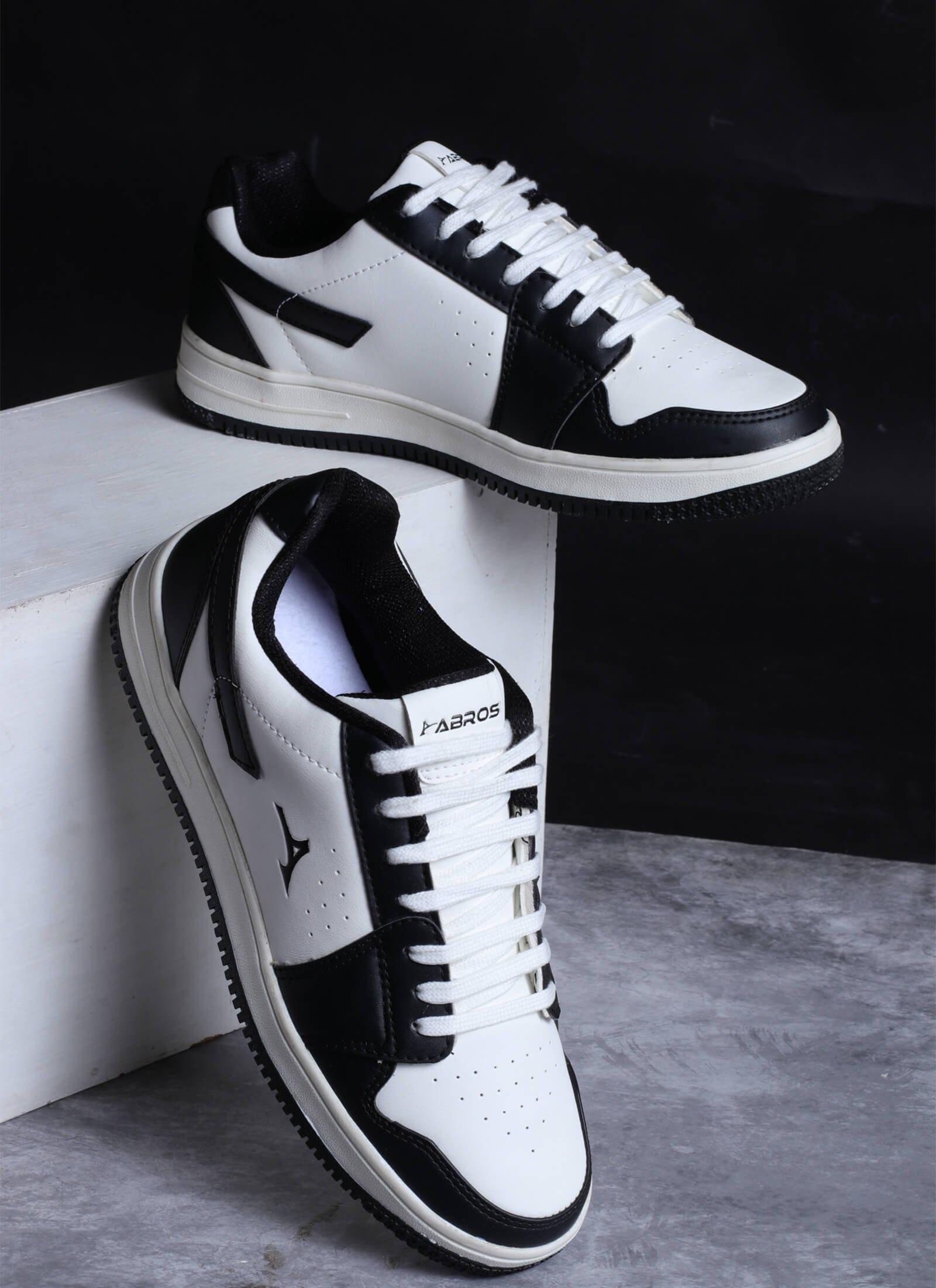 Major Sneakers For Men