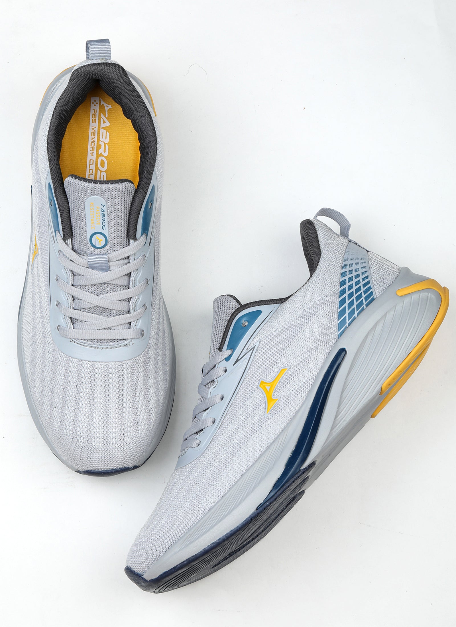 Slayer-On Sports Shoes For Men