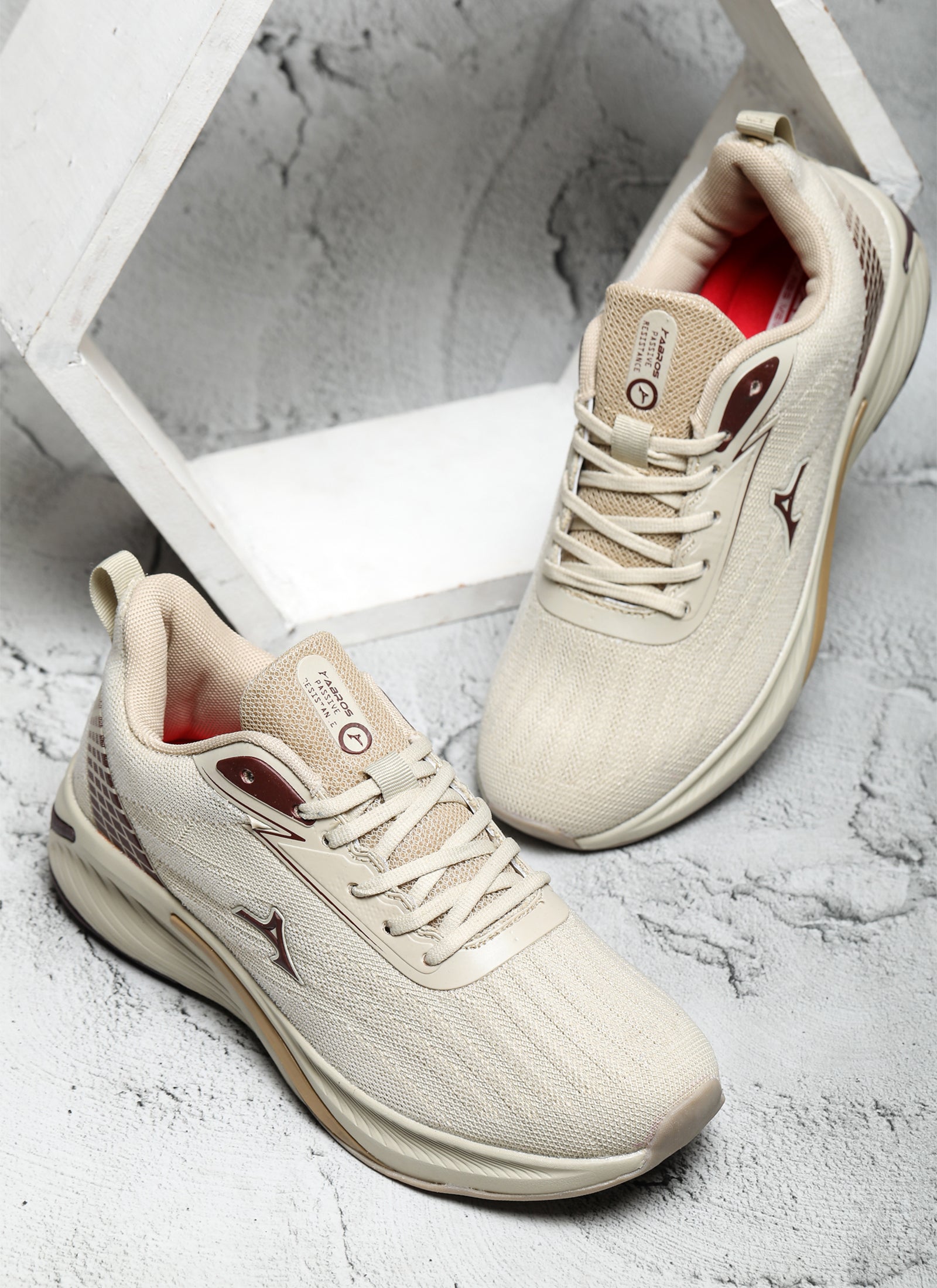 Slayer-On Sports Shoes For Men