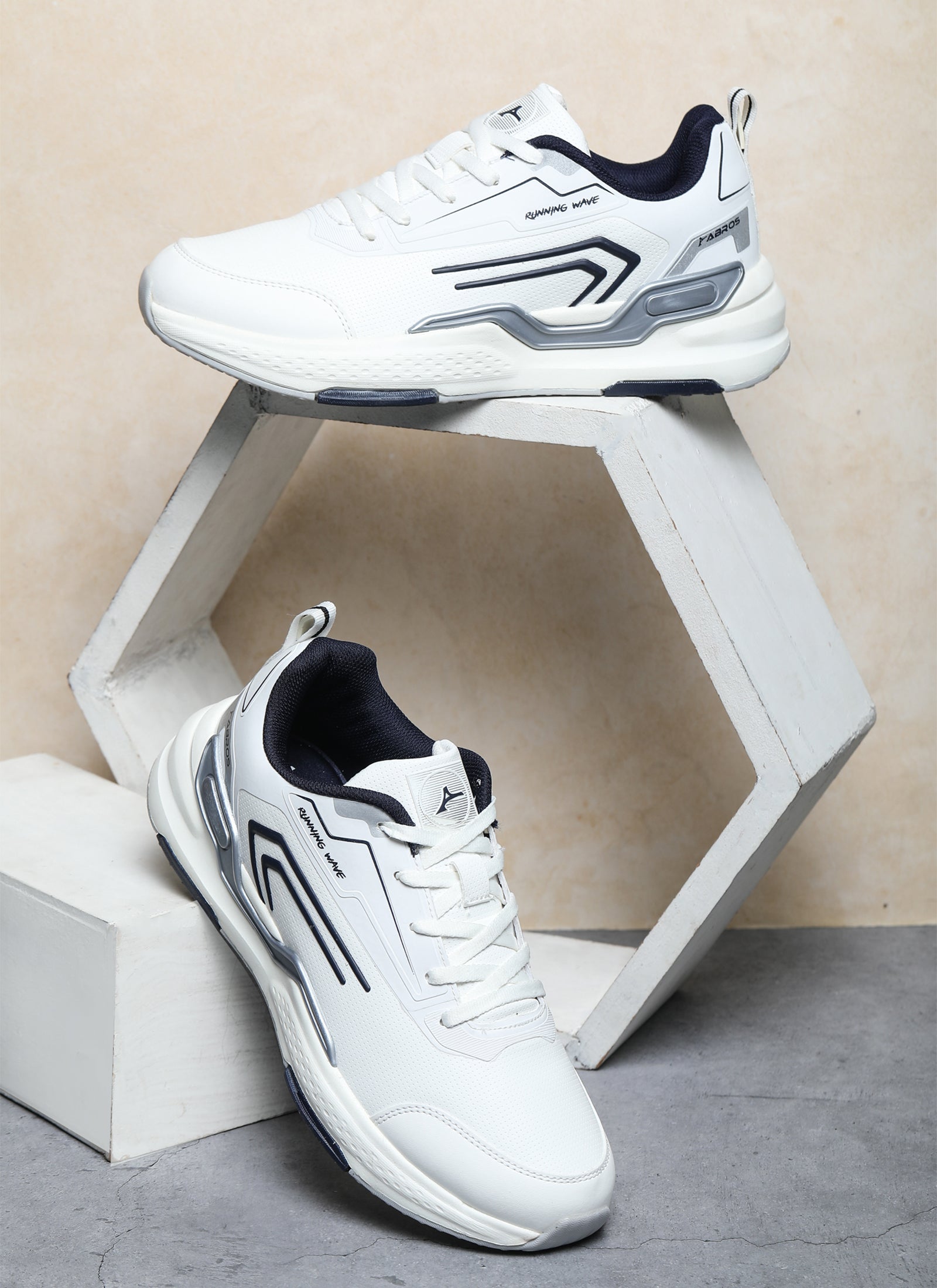 Geralt Sports Shoes For Men