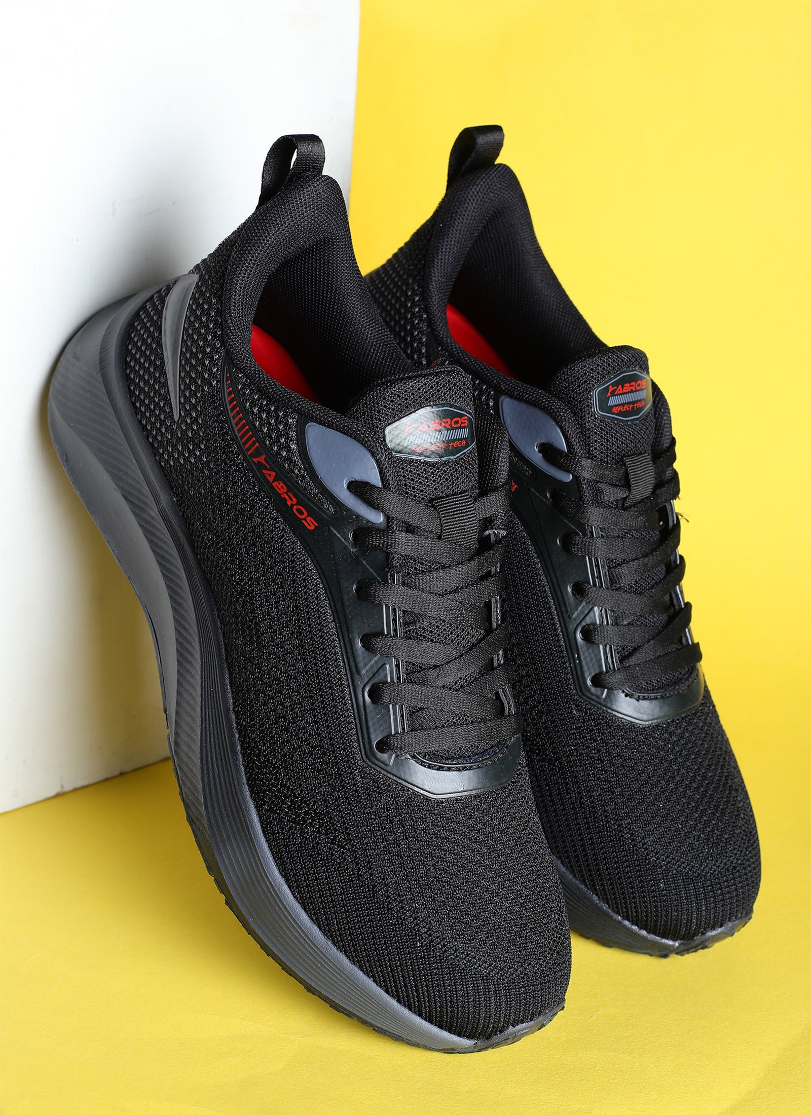 Thrain Sports Shoes For Men