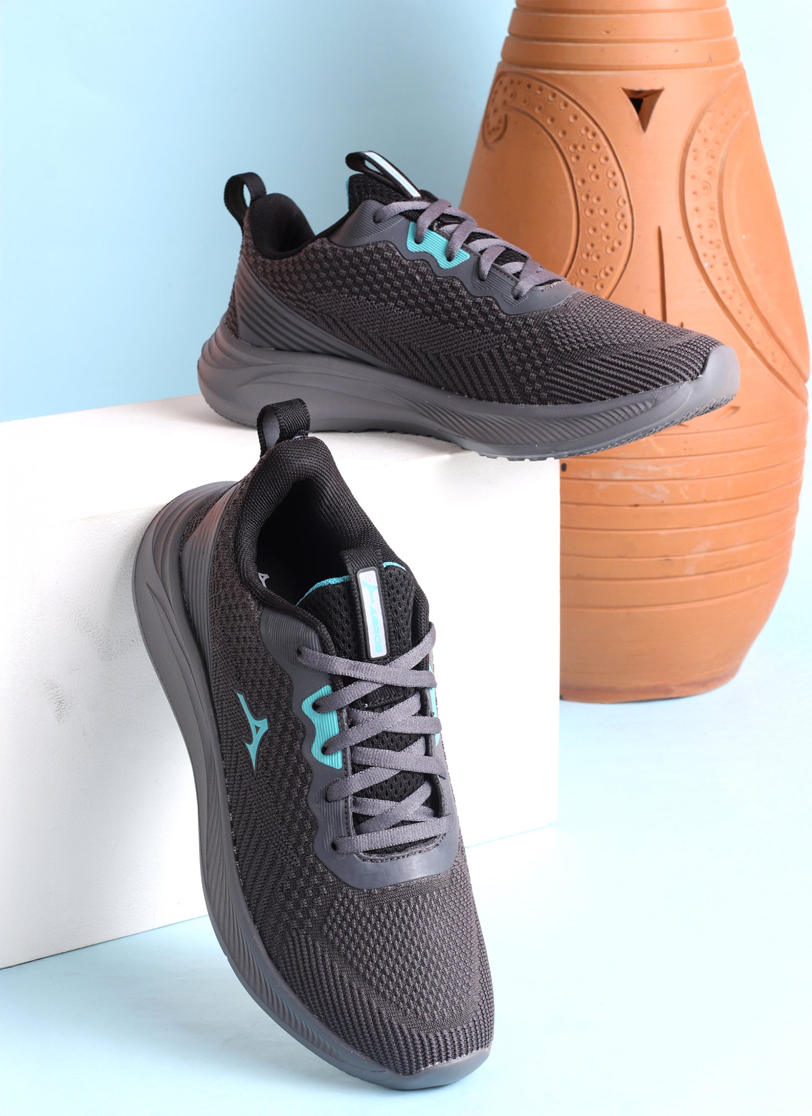 York Sports Shoes for Men