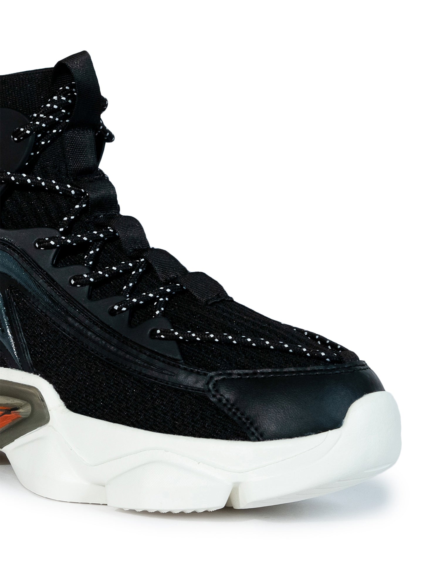 Yama-O Sports Shoes For Men