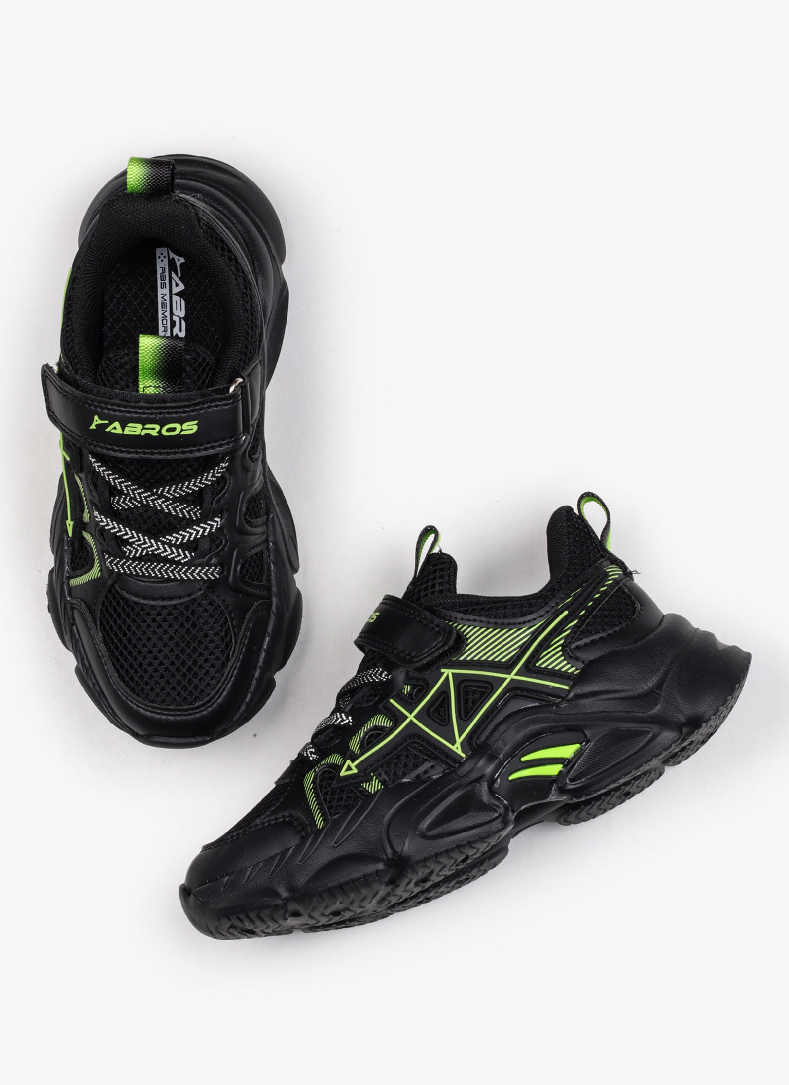 Fastbreak-V Sports Shoes For Kids