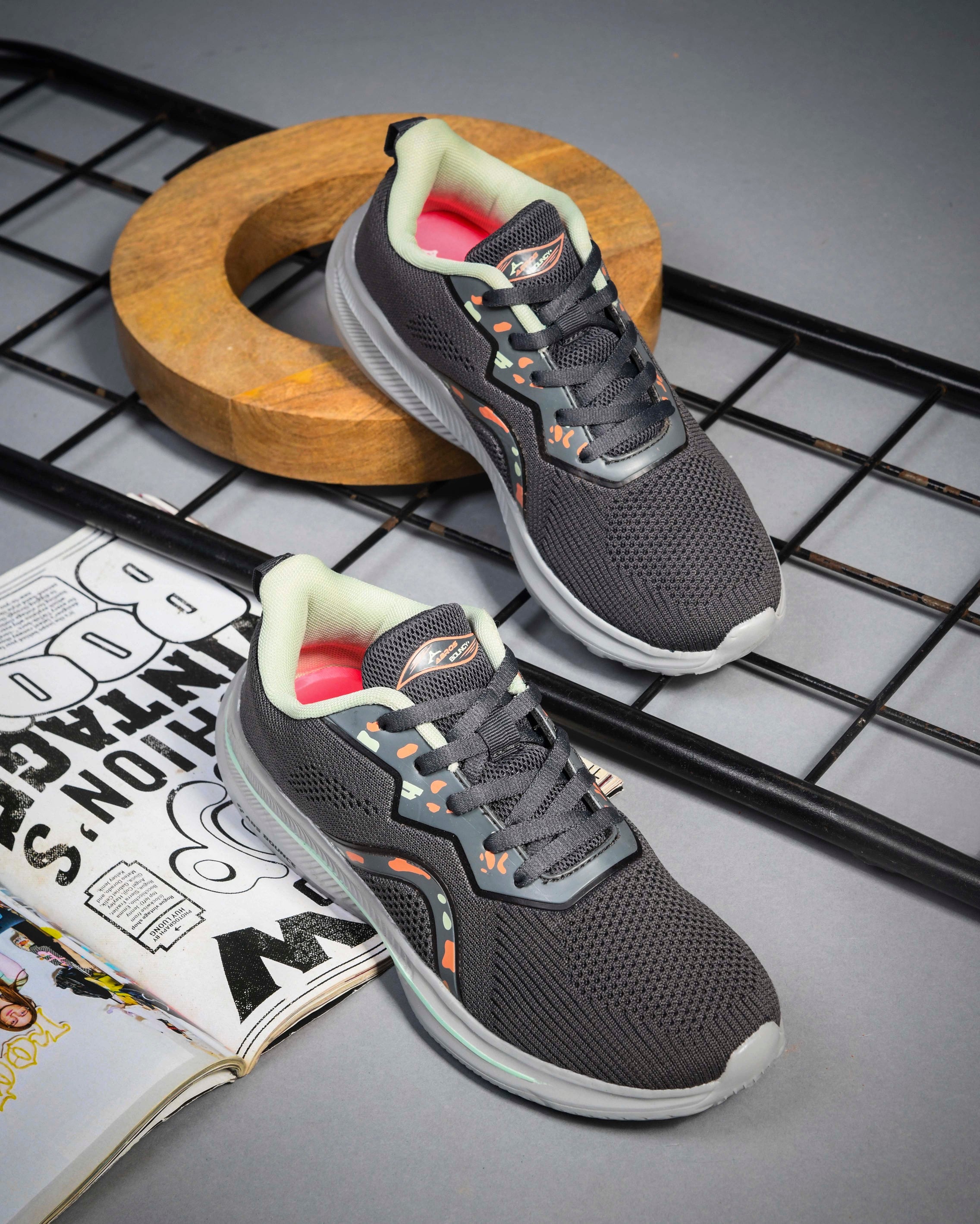 DONNA Sports Shoes For Women