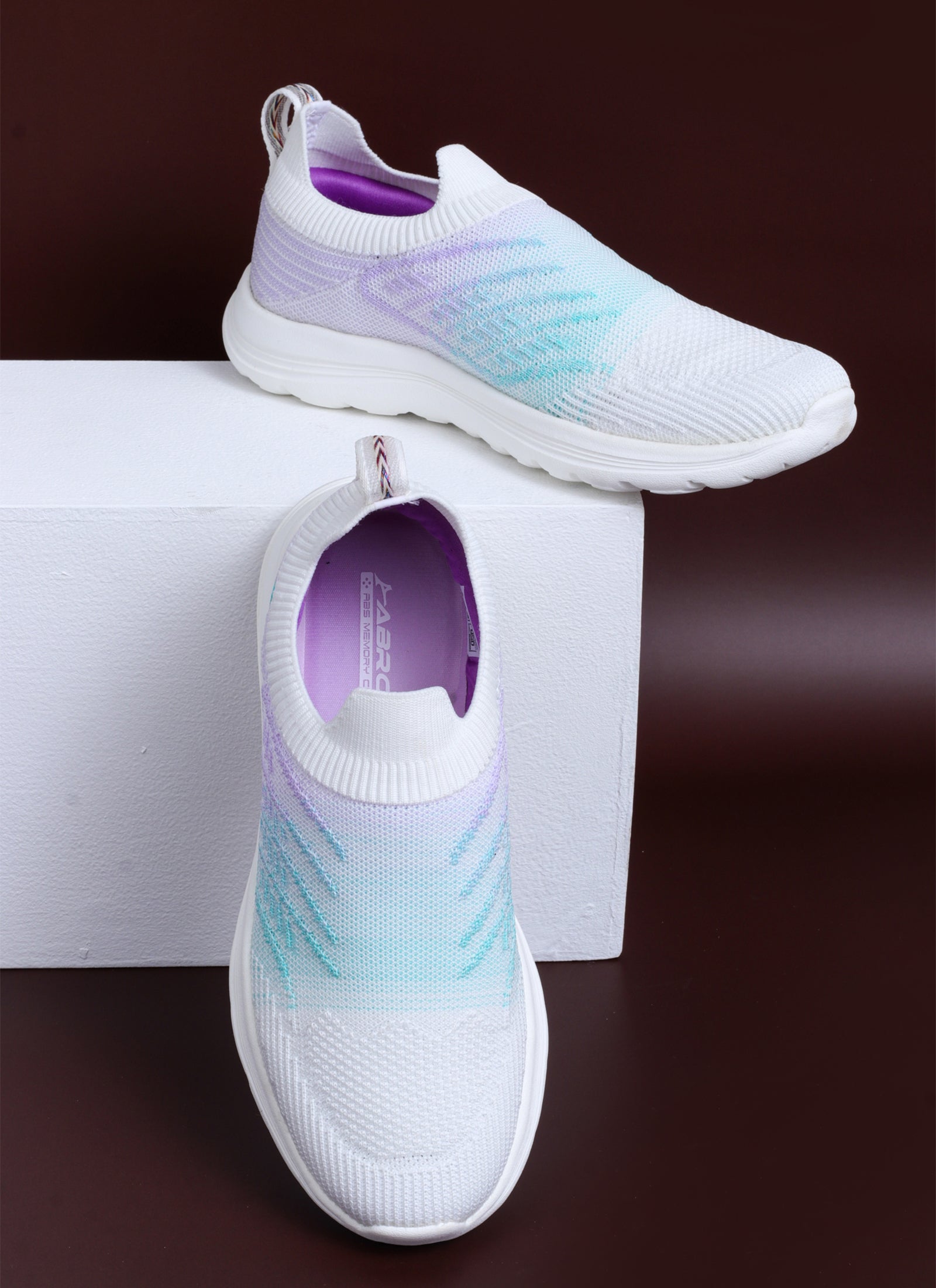 Powerrun Sports Shoes For Women