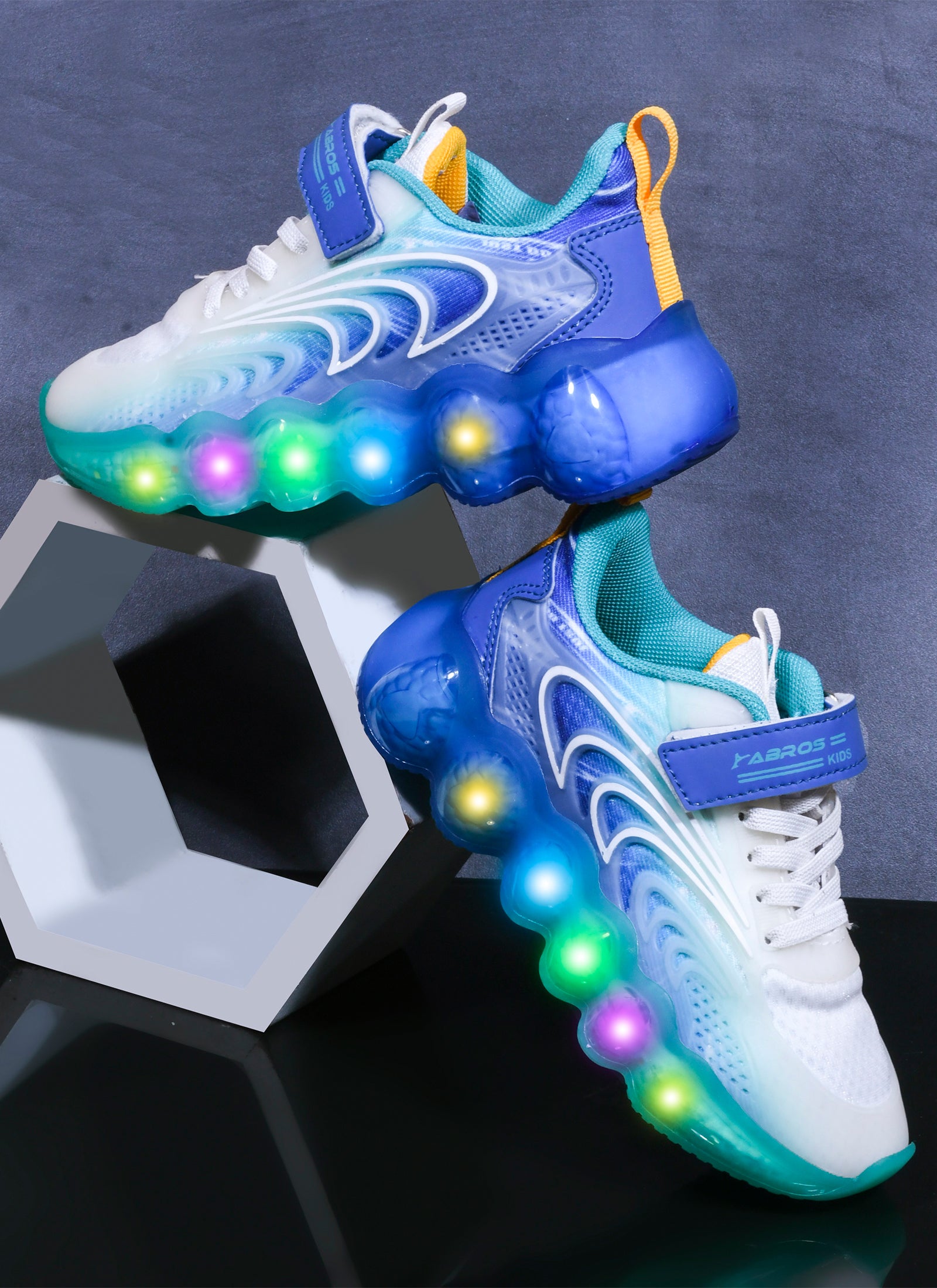 Fire Fly-5 Sports Shoes for Kid