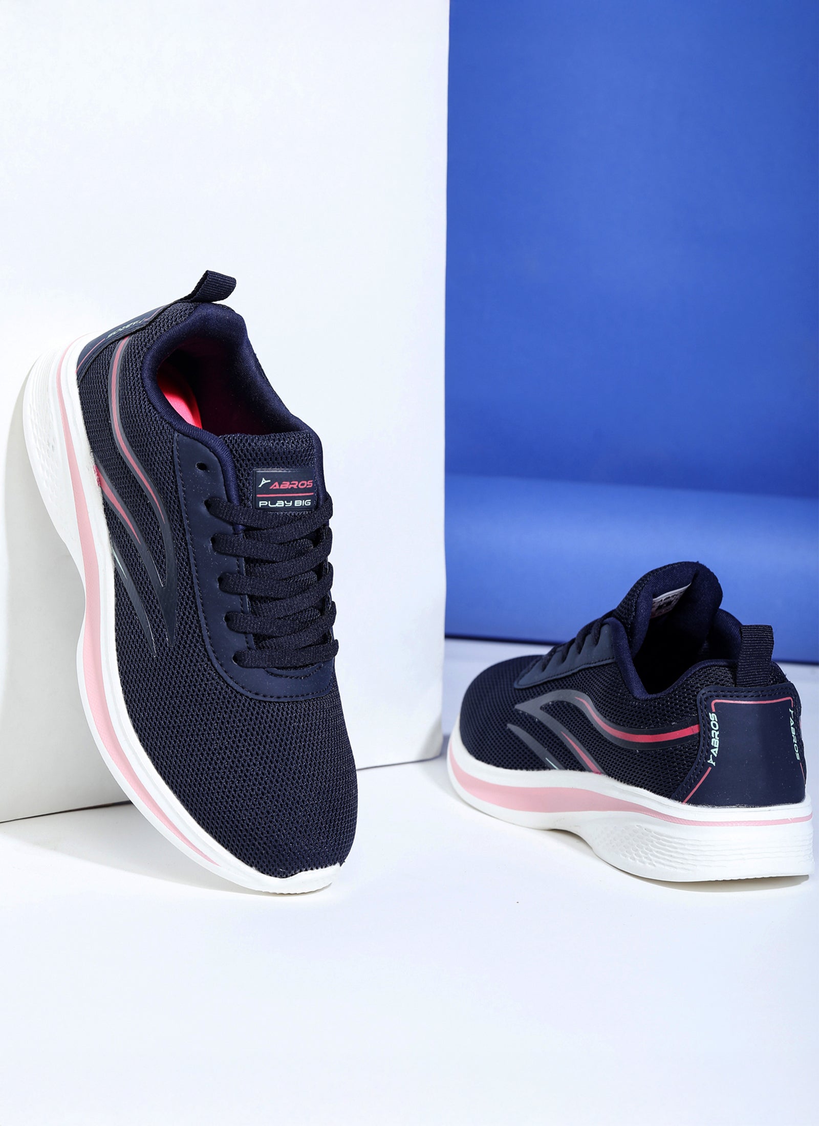 Eliana Sports Shoes For Women