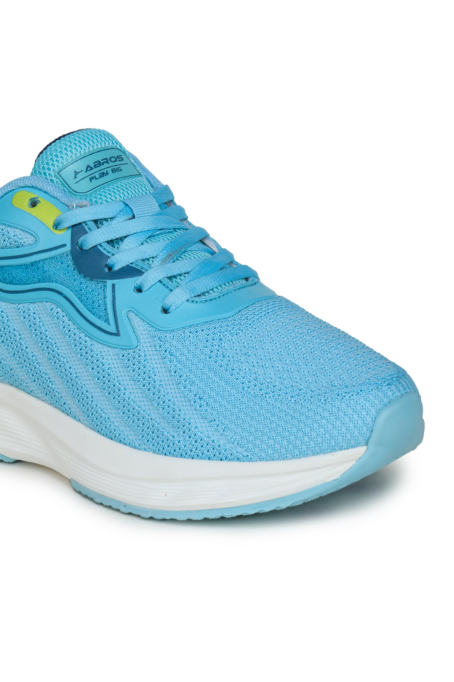 SHIRA Sports Shoes For Women