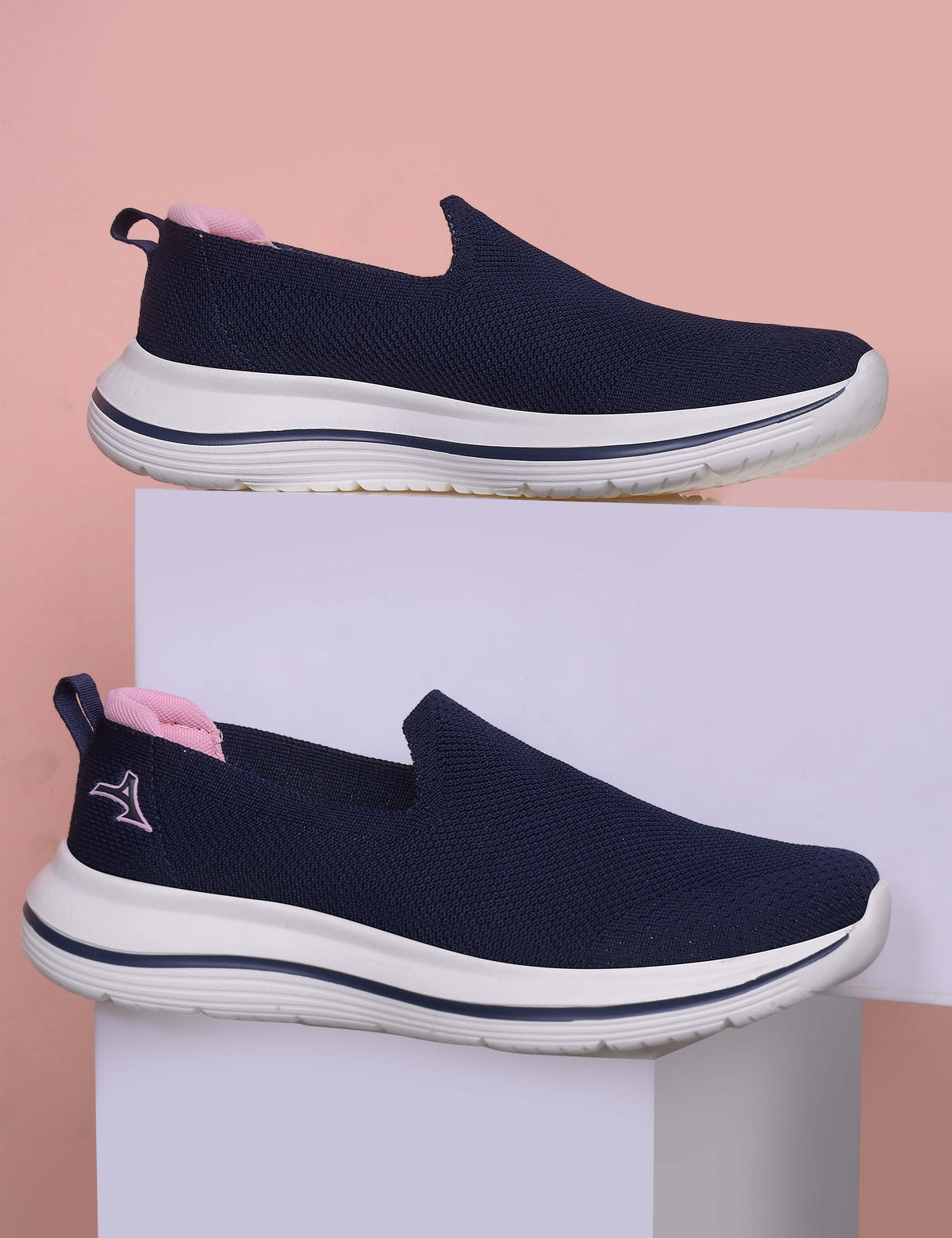 JOYCE Walking Shoes For Women