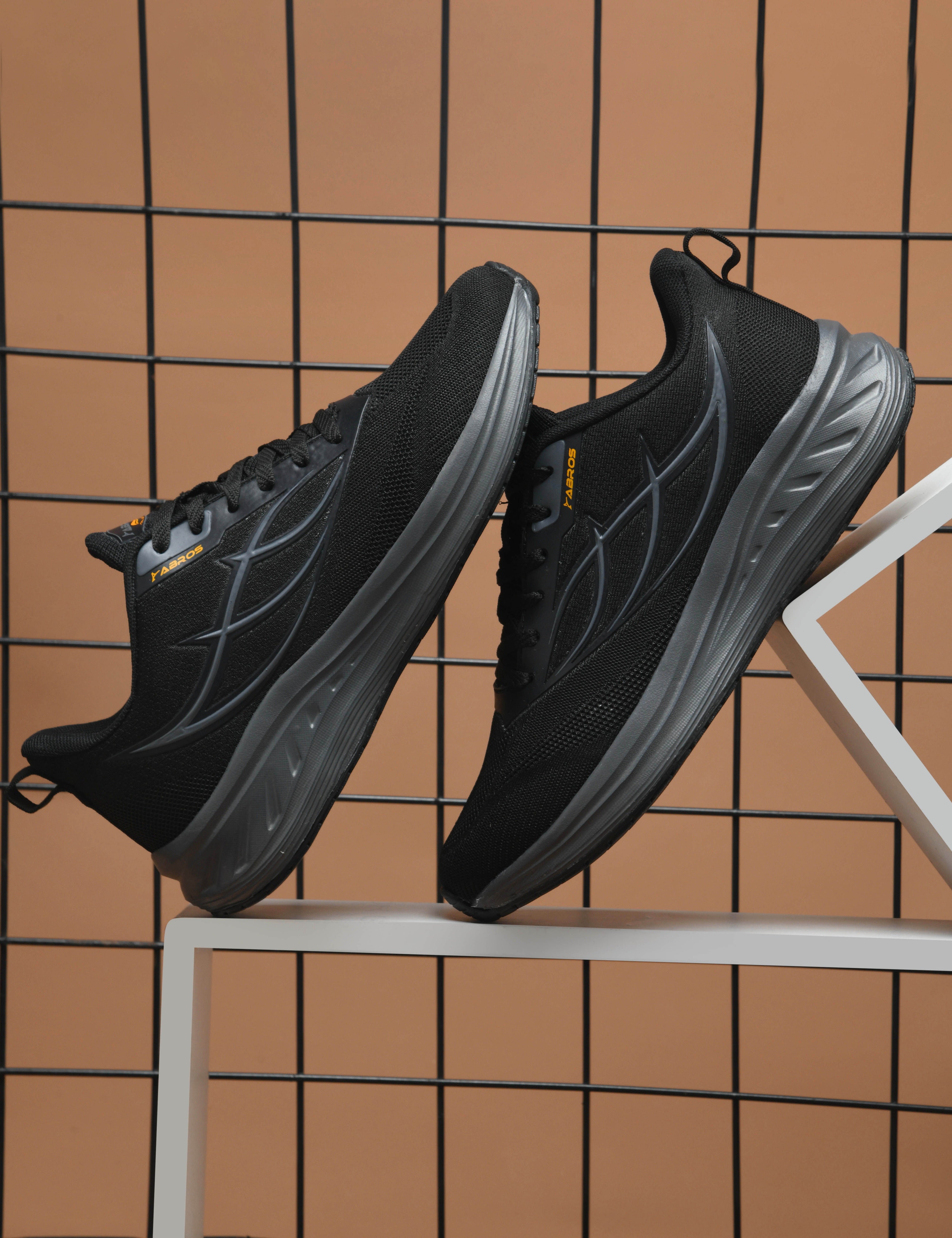 VIP SPORT SHOES