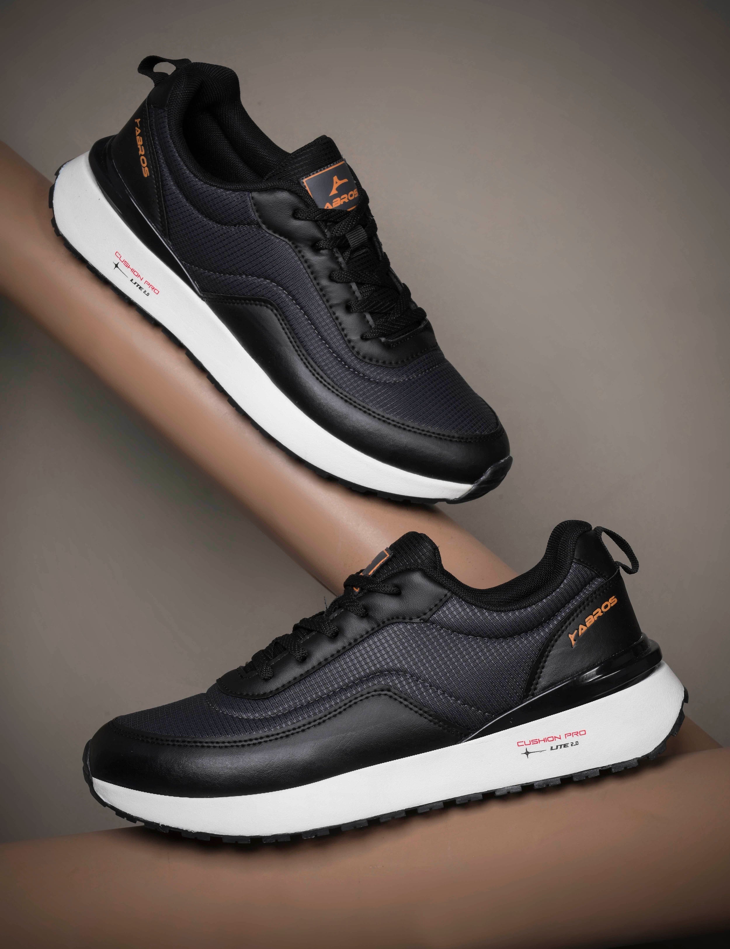 JAEGAR Sneakers for Men