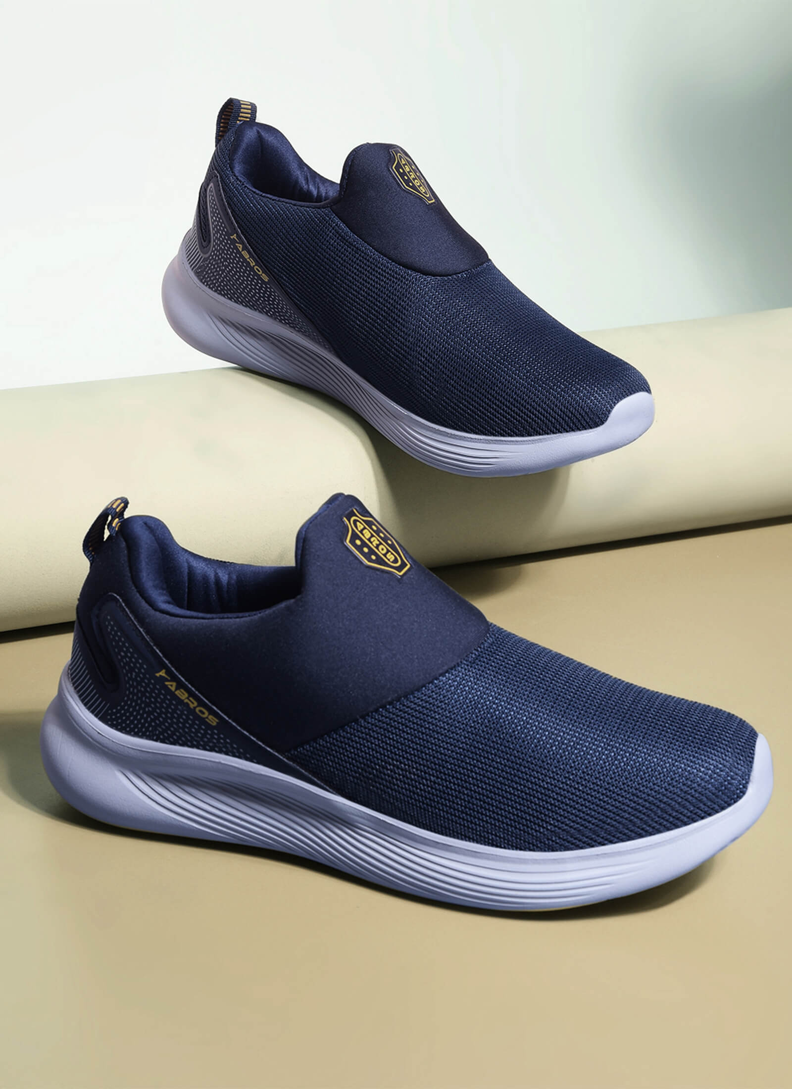 Hyde Sports Shoes For Men